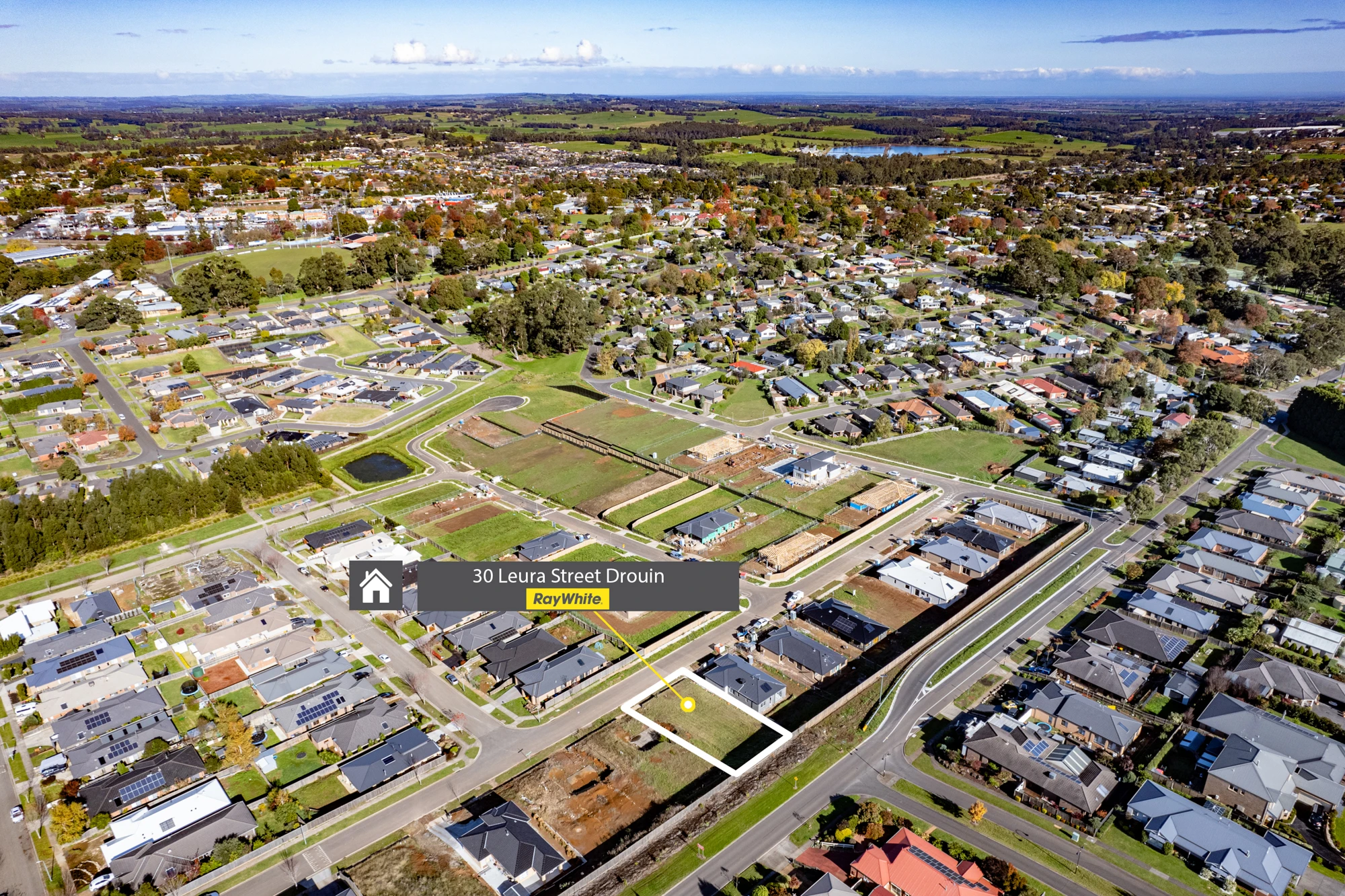 30 Leura Street, Drouin, VIC 3818