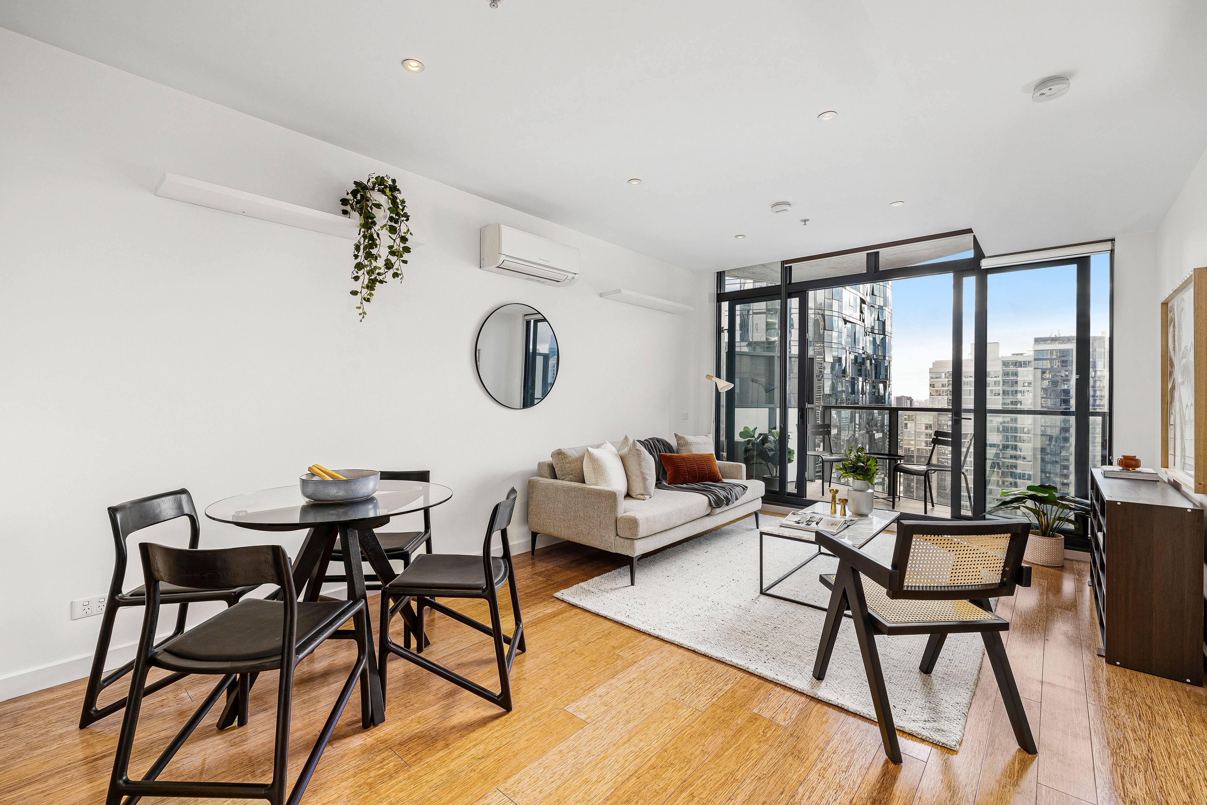 2807/283 City Road — photo 4 of 19