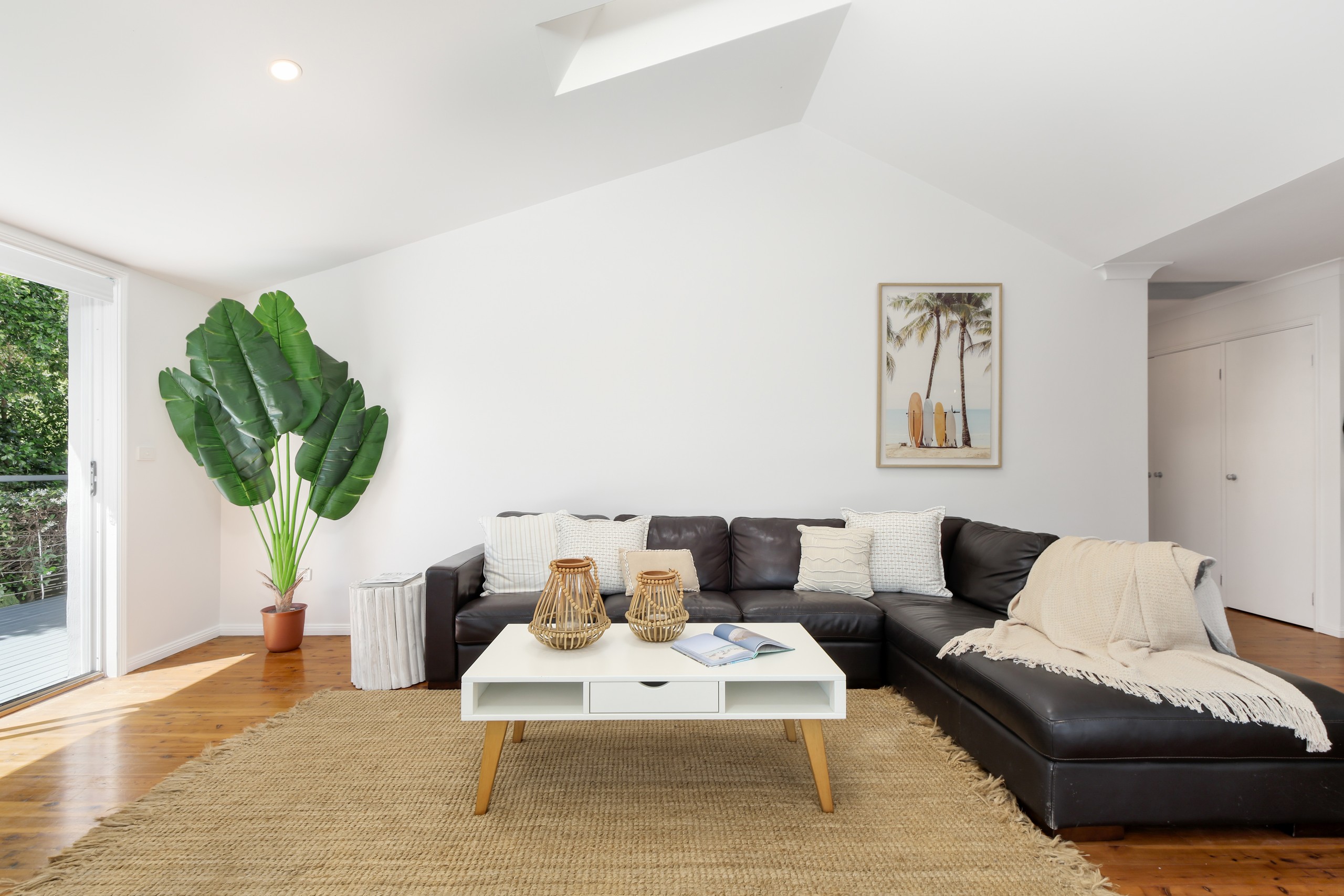 135 Lake Shore Drive, North Avoca, NSW 2260