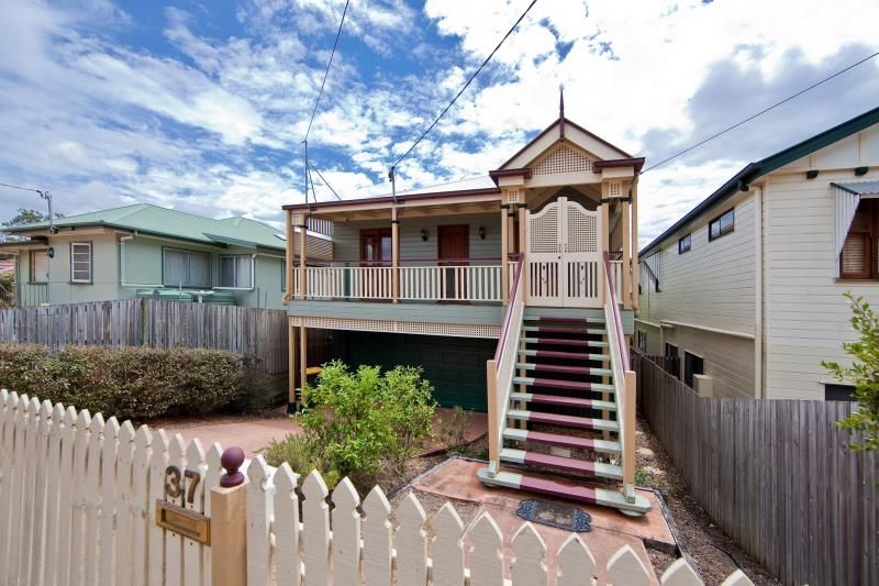 37 Tweed Street, Ashgrove, QLD 4060