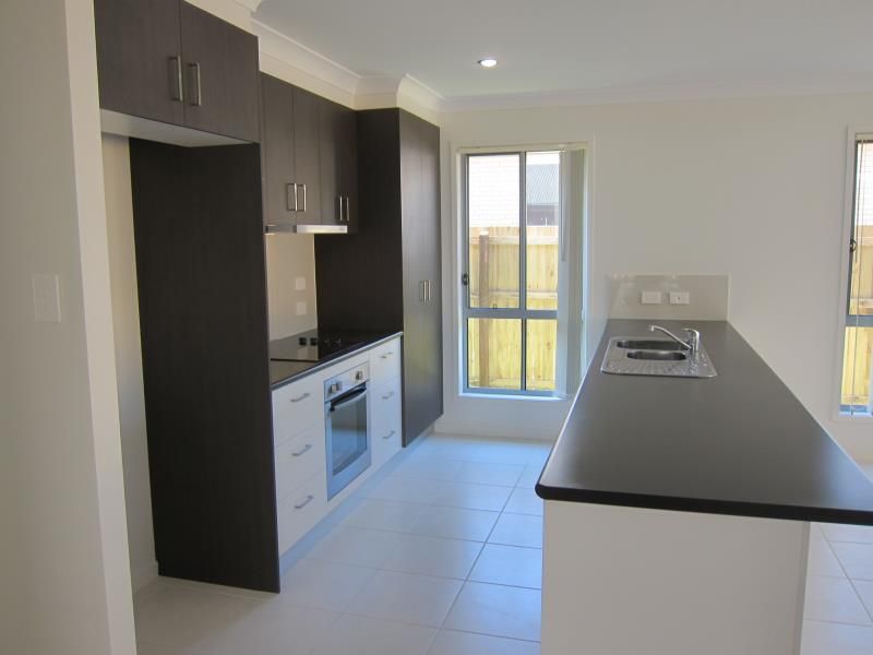 87 Francisca Drive, Augustine Heights, QLD 4300