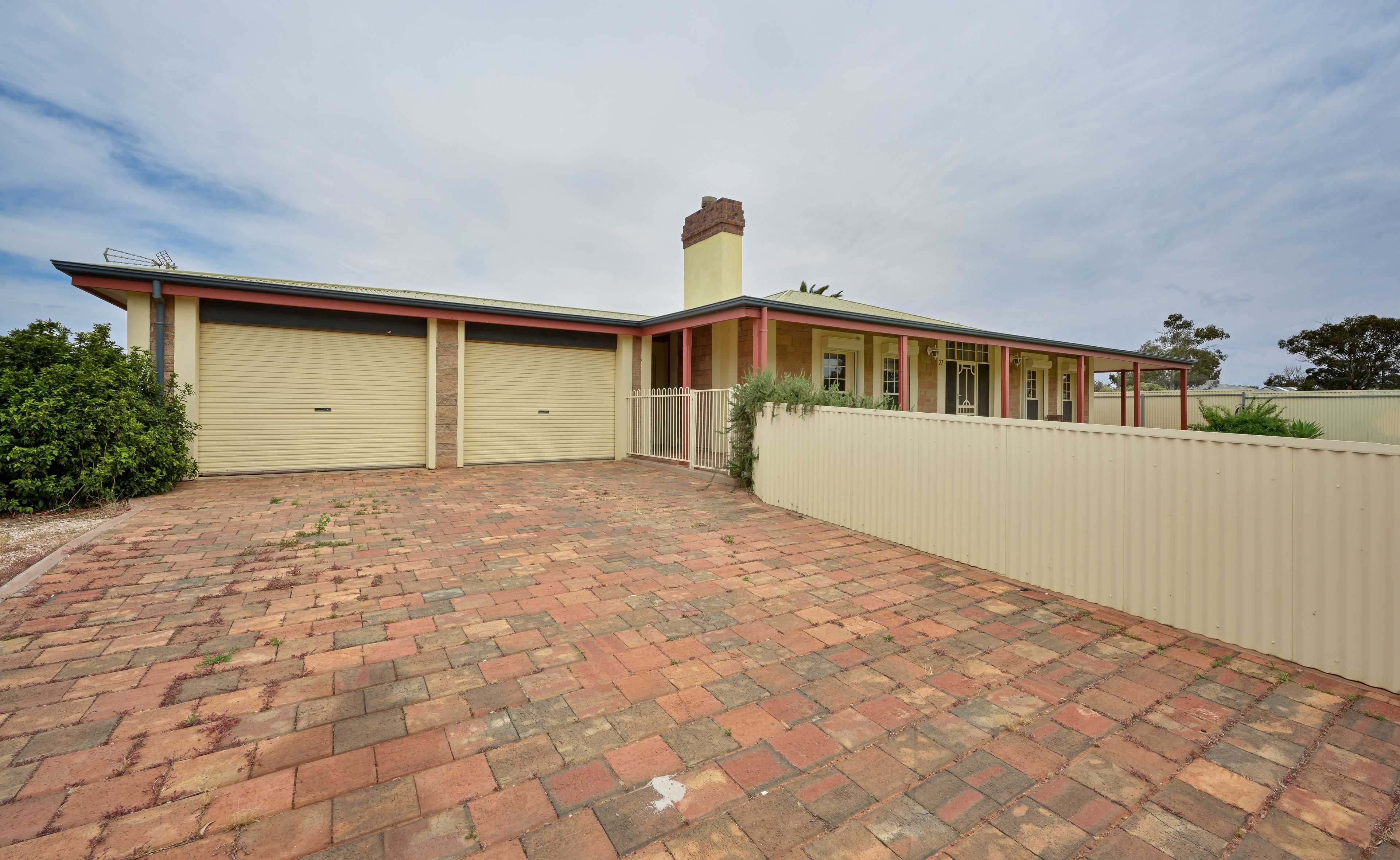 27 Hamilton Road, Port Augusta West SA 5700
