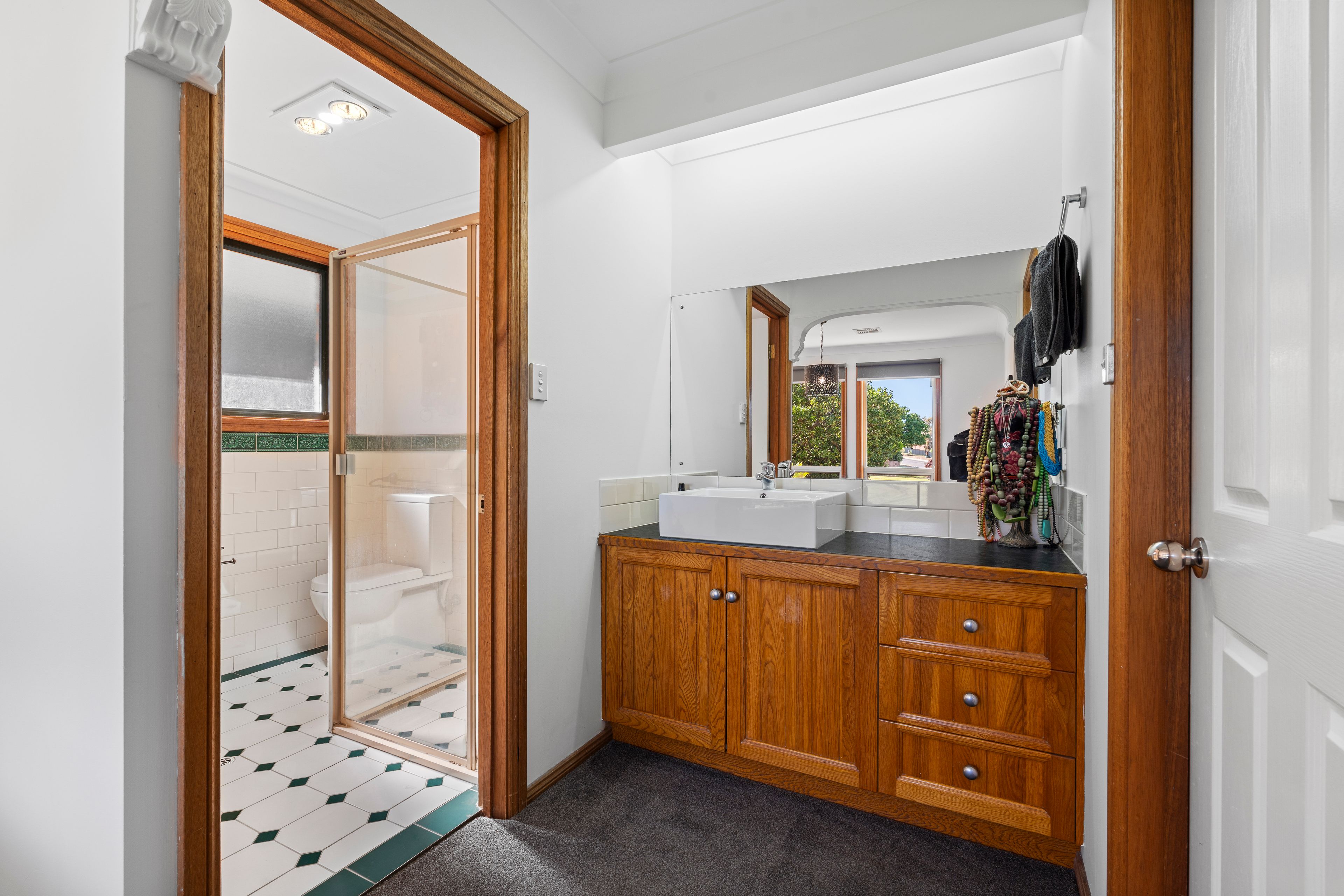 8 Blossom Terrace — photo 13 of 20