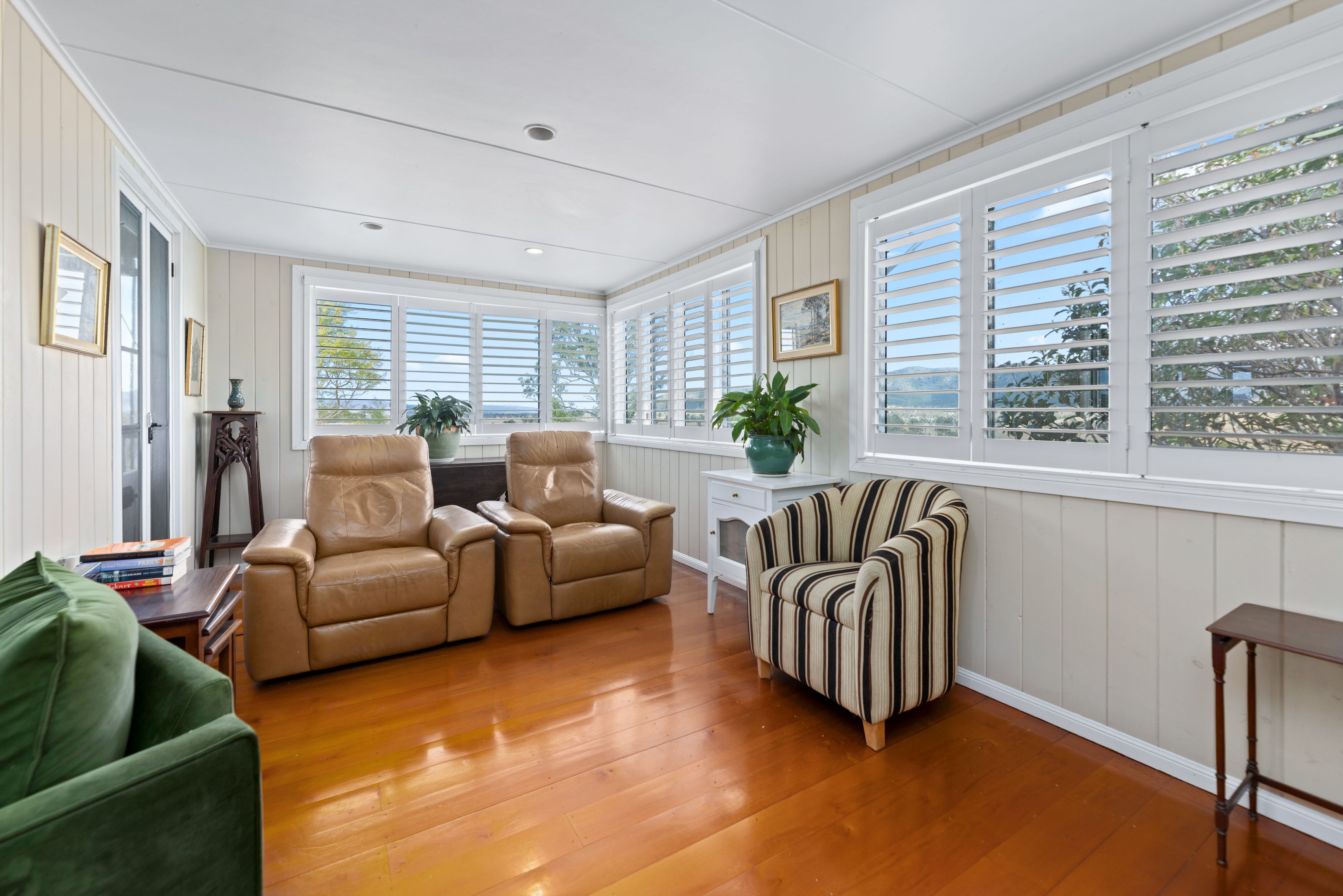 4516 Esk Kilcoy Road — photo 8 of 30