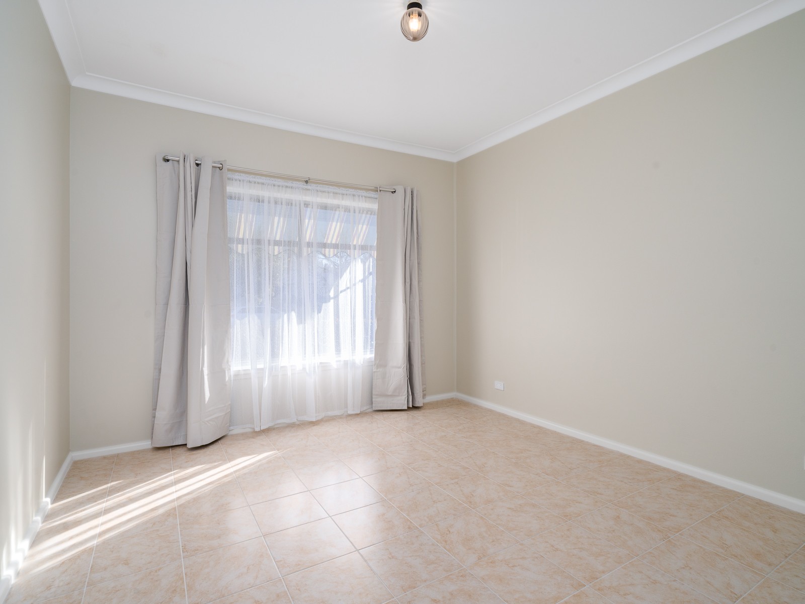 1/502 Hague Street, Lavington, NSW 2641