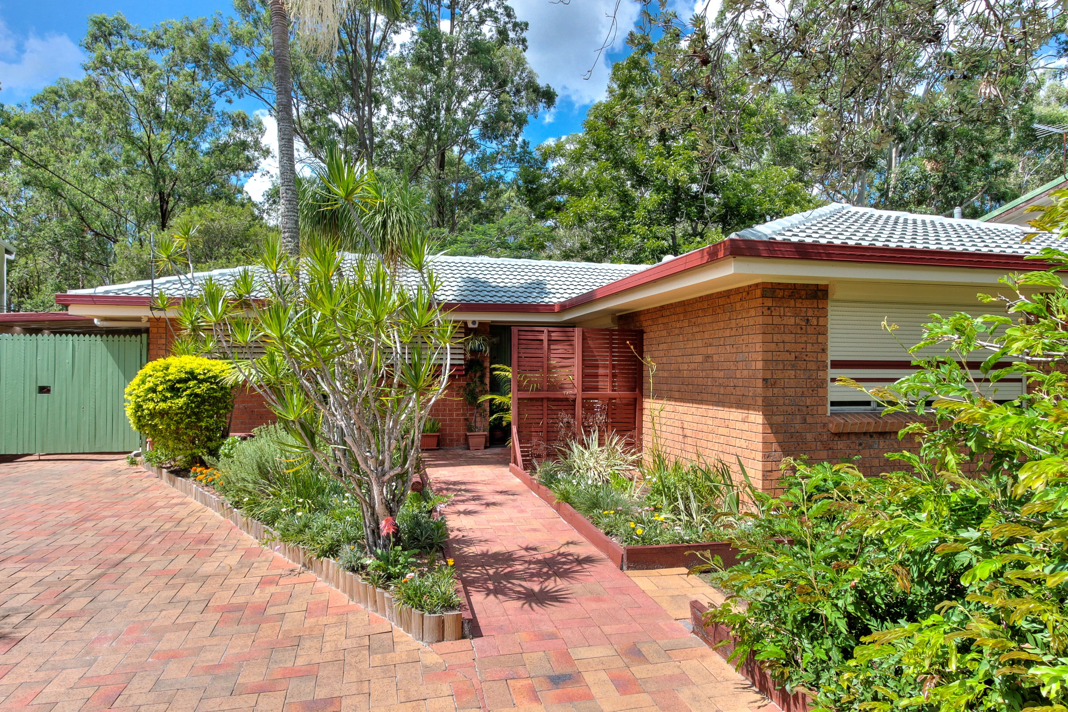 97 Wagensveldt Street, Slacks Creek, QLD 4127