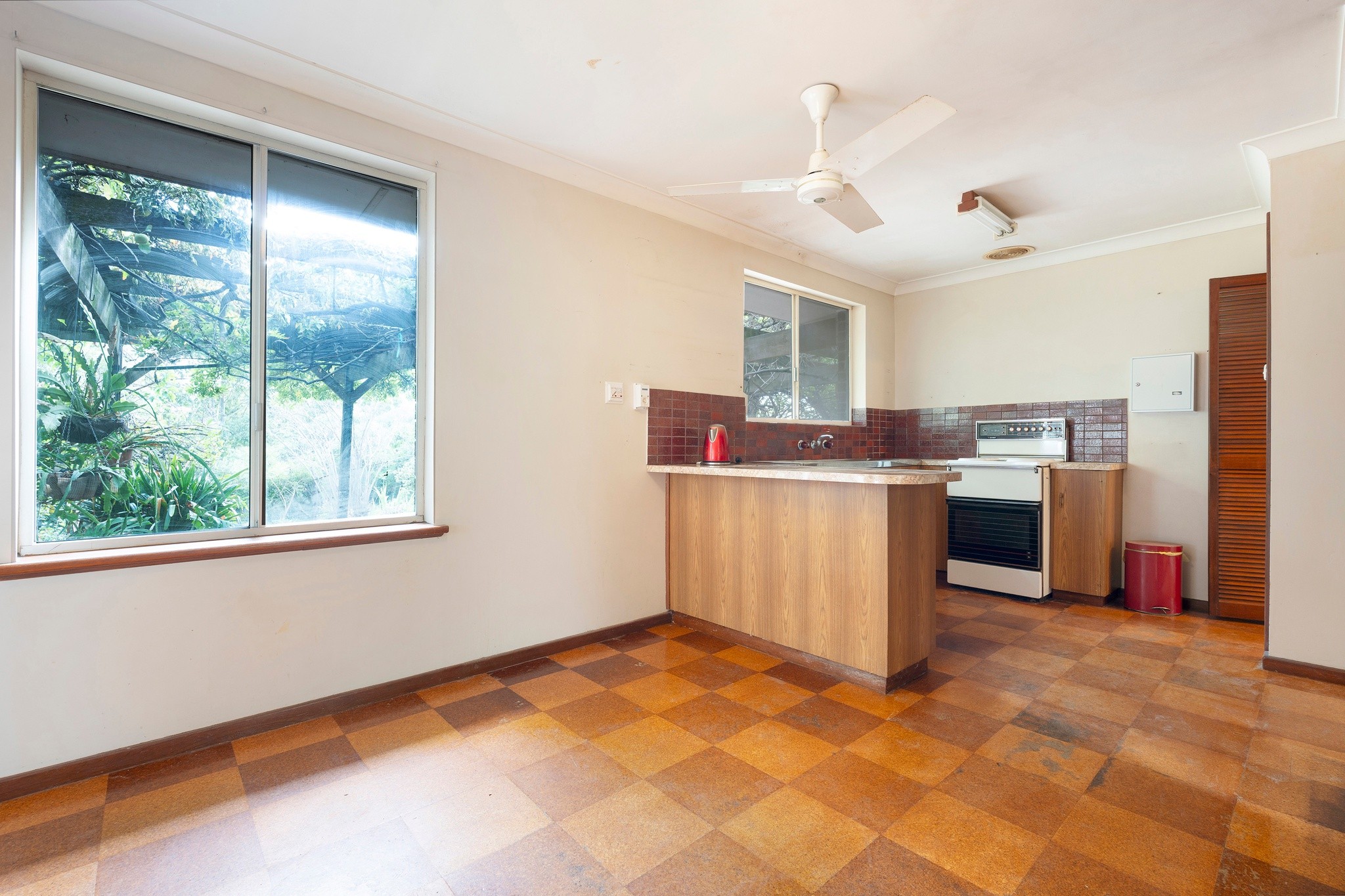 10 Blanche Street, Ridgehaven, SA 5097