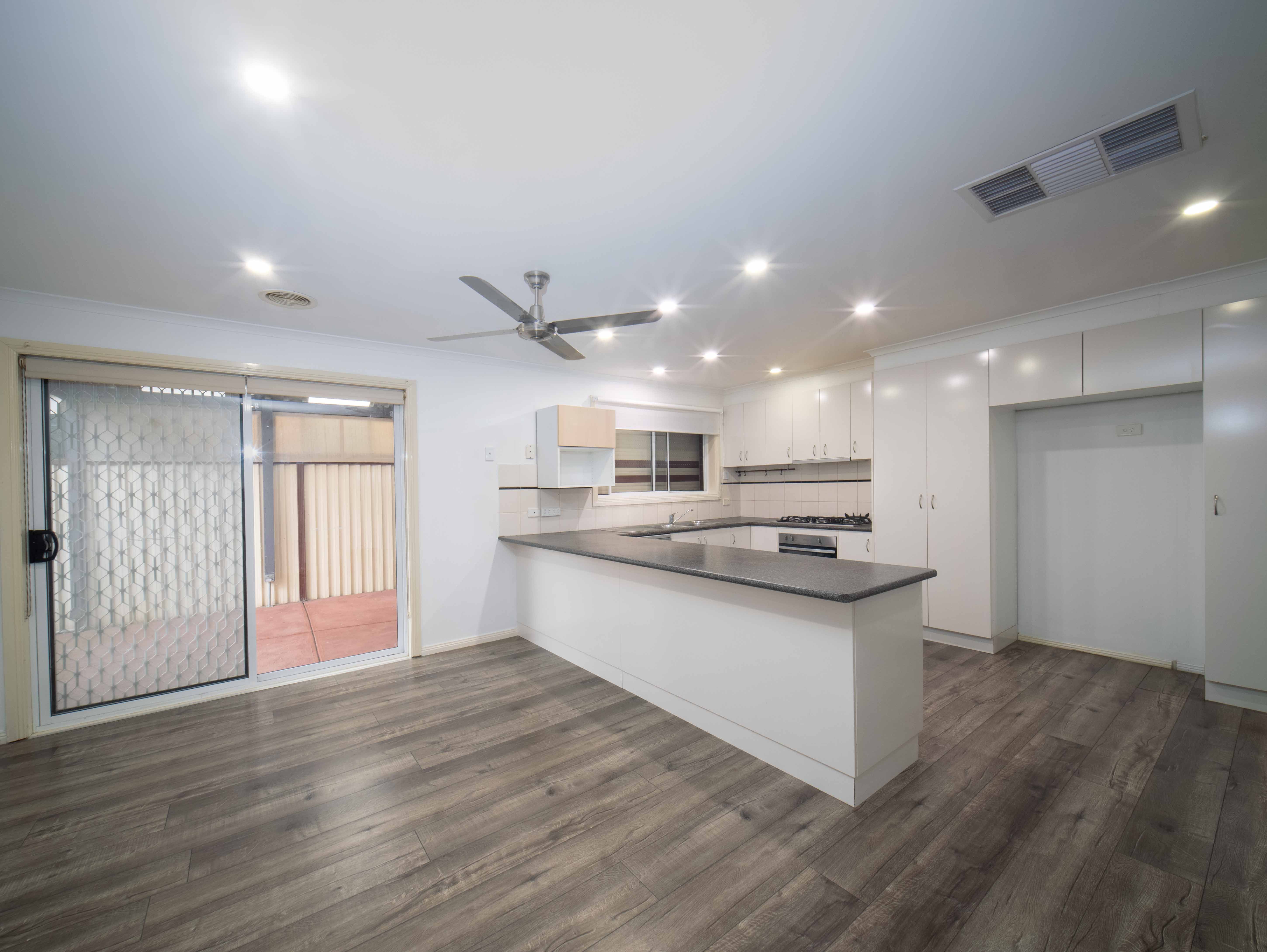 13 Garonne Circuit, Roxburgh Park, VIC 3064