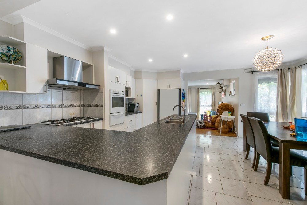 19 Mindara Avenue, Rowville, VIC 3178