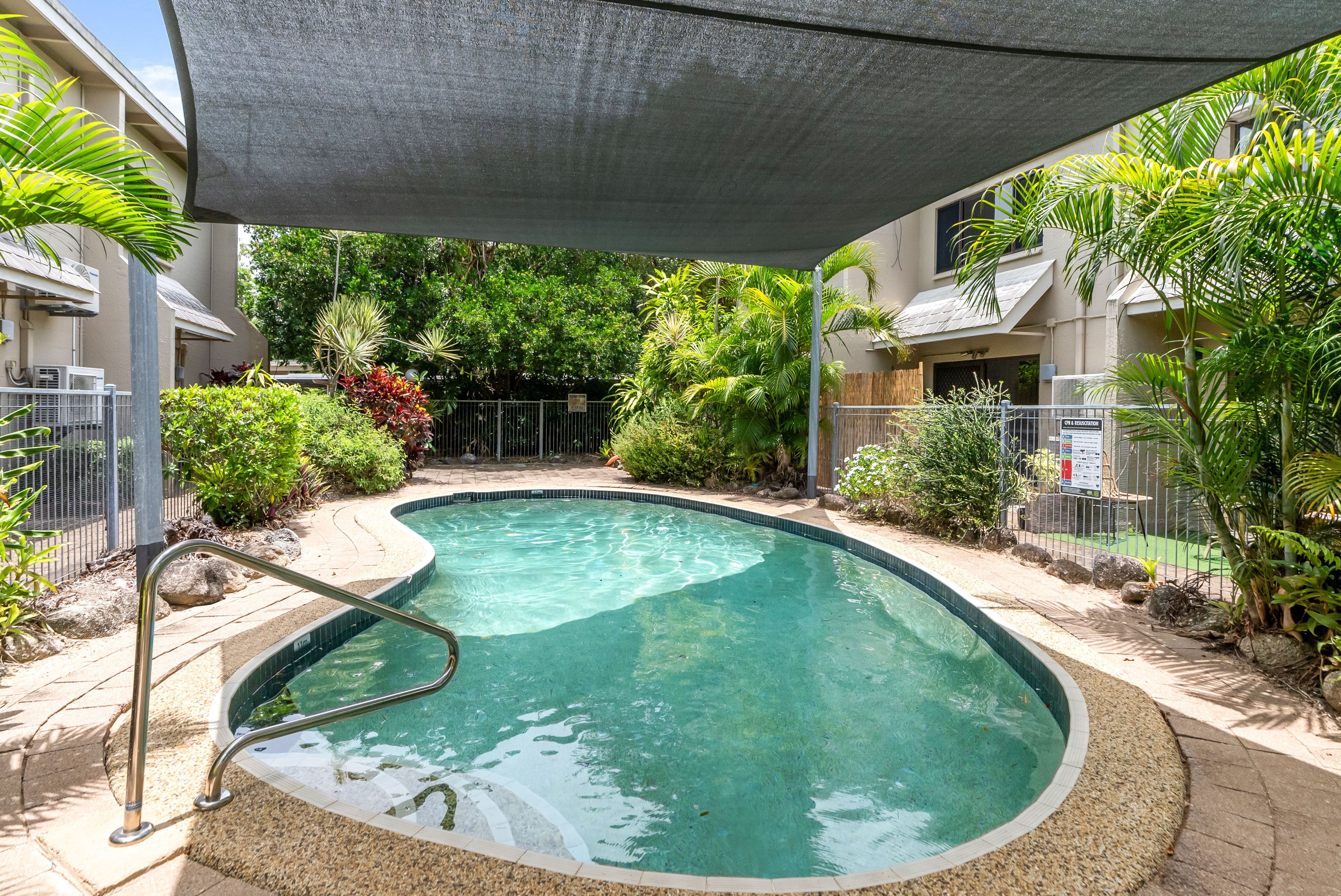 11/323 Mcleod Street, Cairns North, QLD 4870