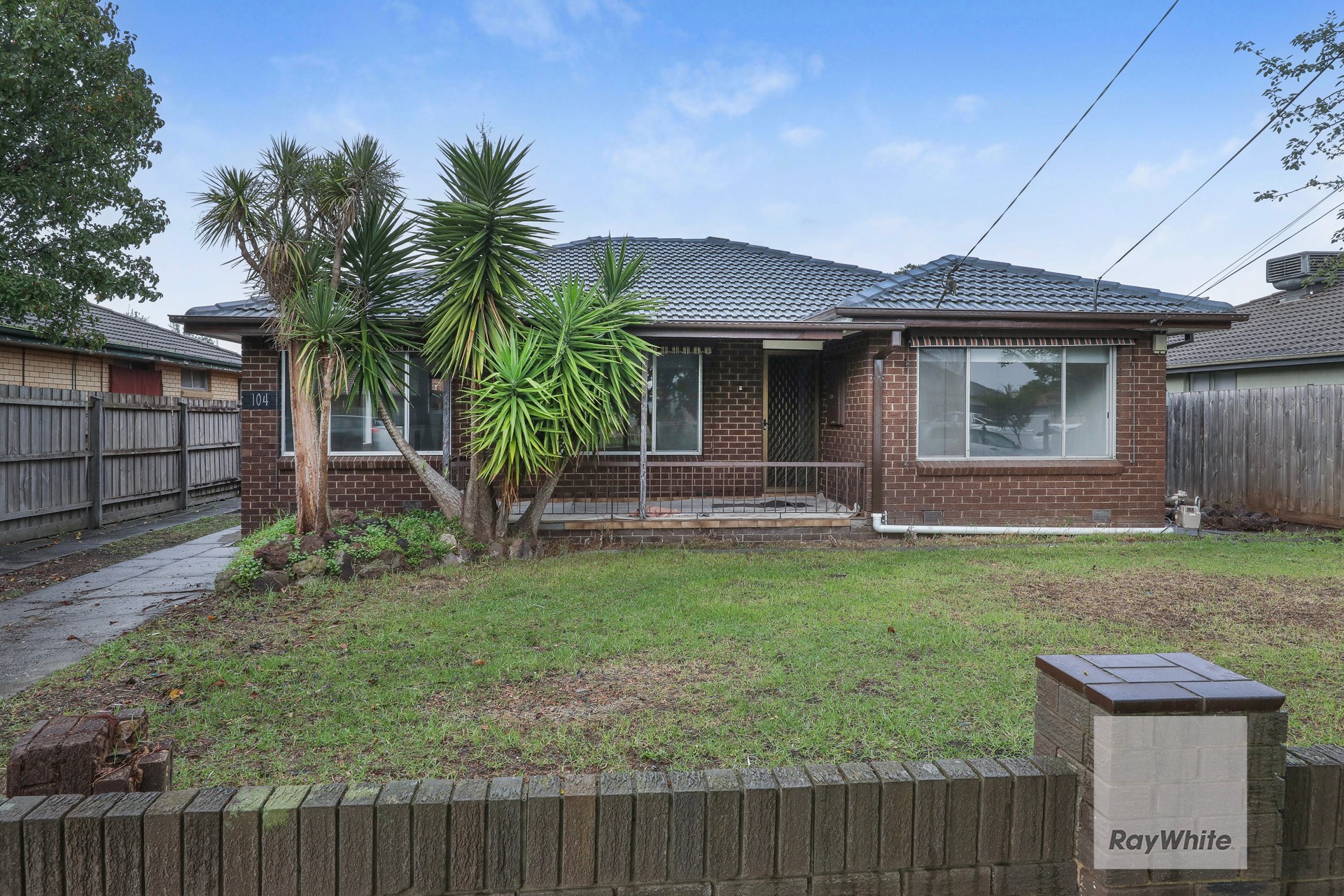 104 Carrick Drive, Gladstone Park, VIC 3043