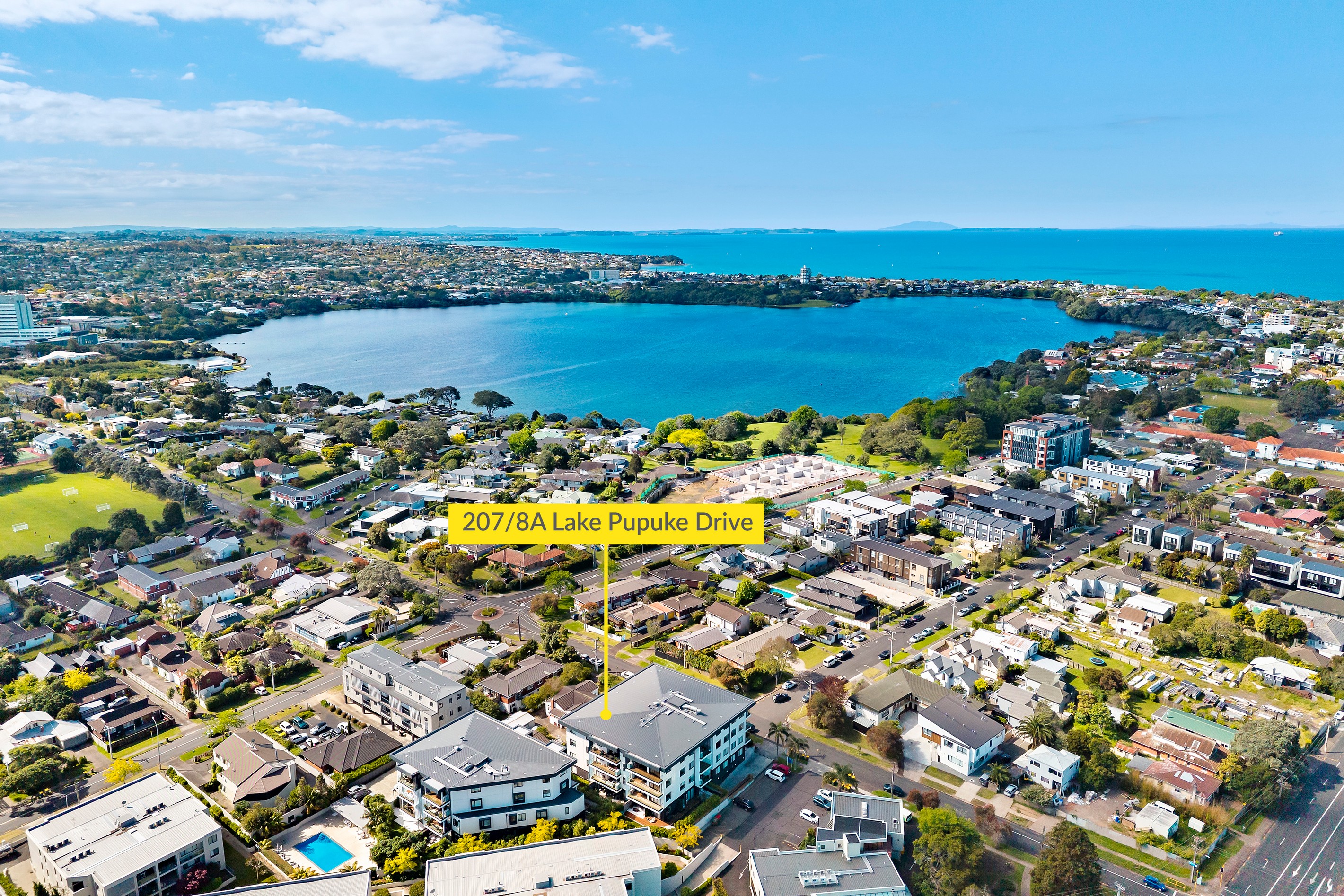 207/8A Lake Pupuke Drive, Takapuna, North Shore City