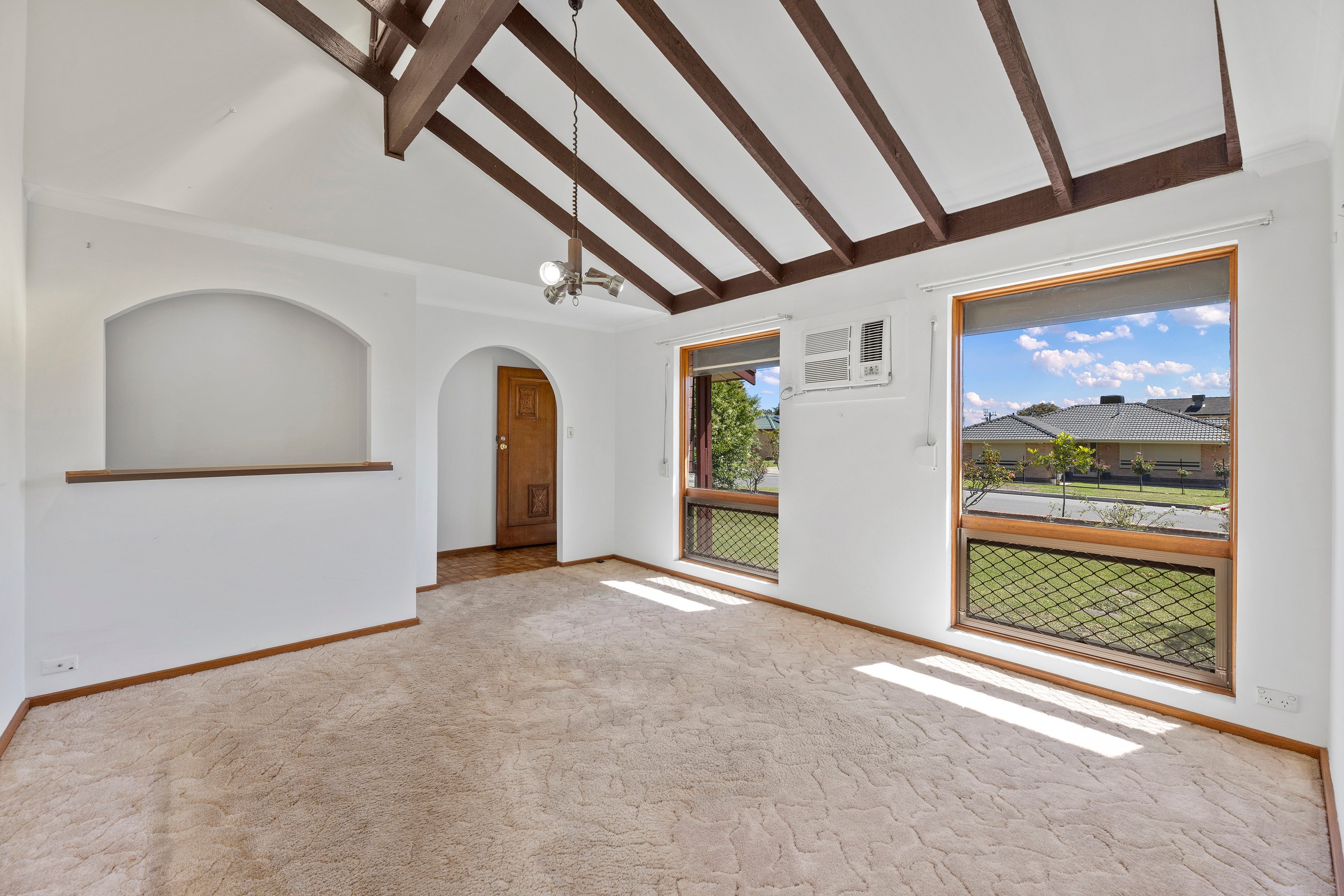 9 Mayelston Crescent, St Agnes, SA 5097