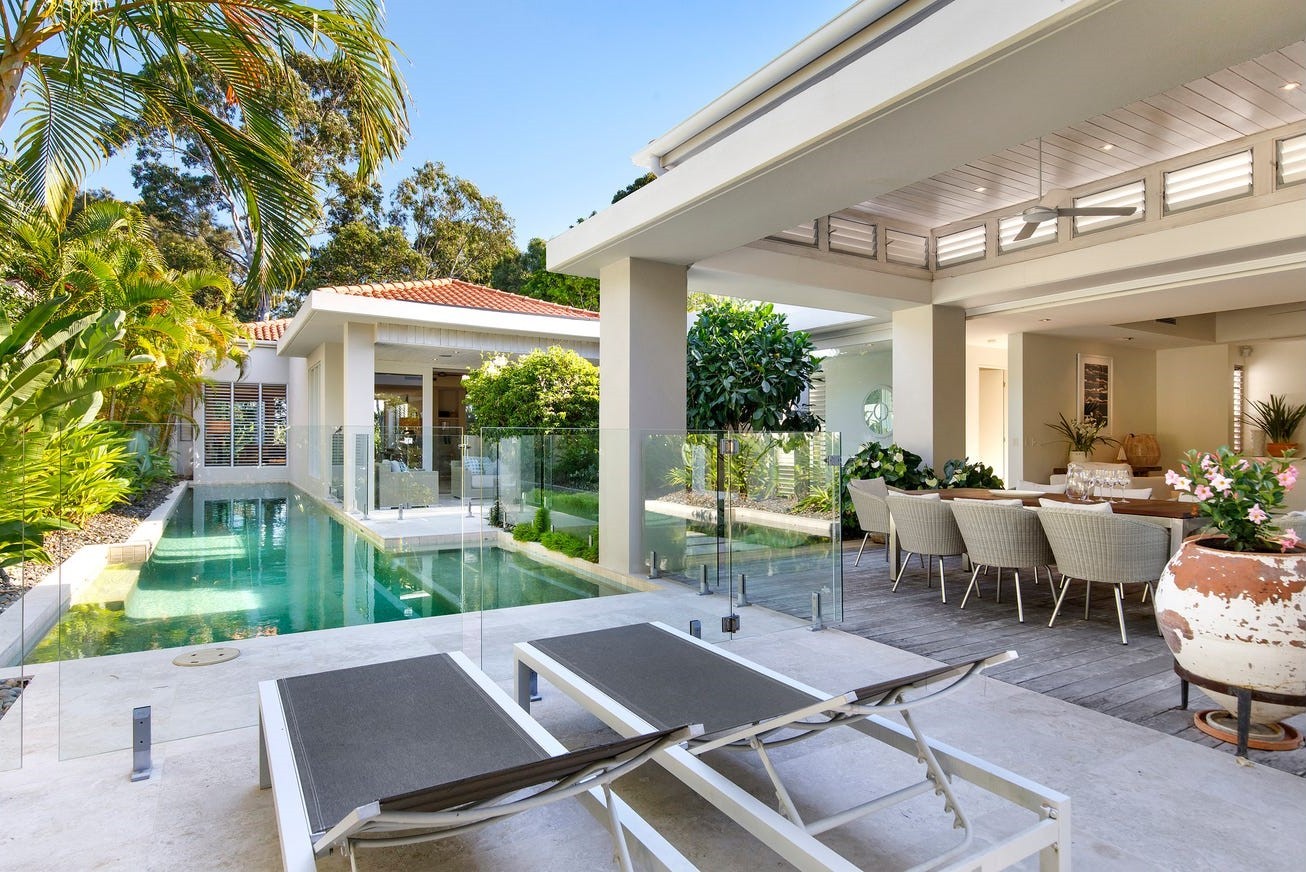 537/61 Noosa Springs Drive, Noosa Heads, QLD 4567