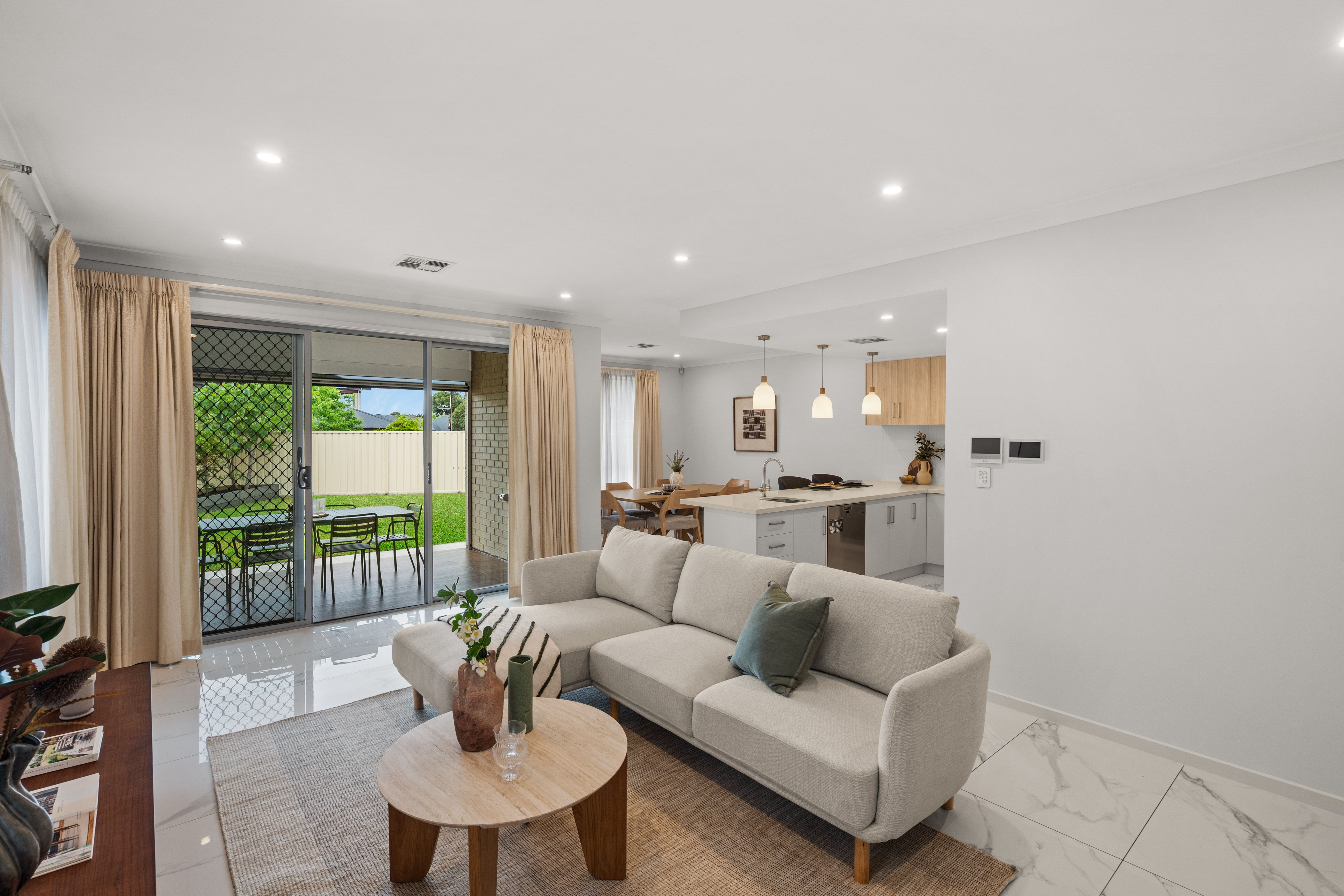 10 Colac Street — photo 10 of 25