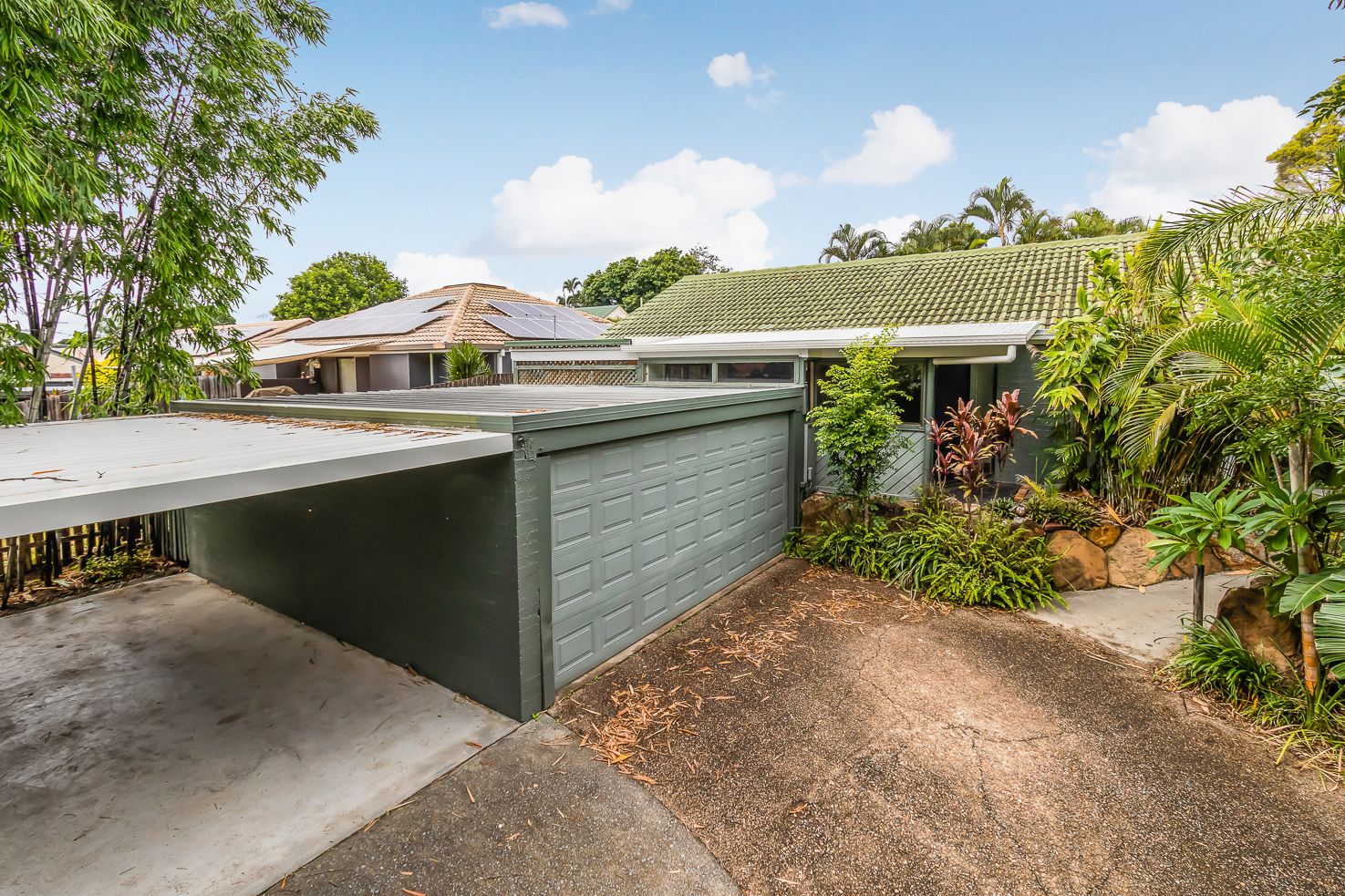 24 Langlo Street, Riverhills QLD 4074