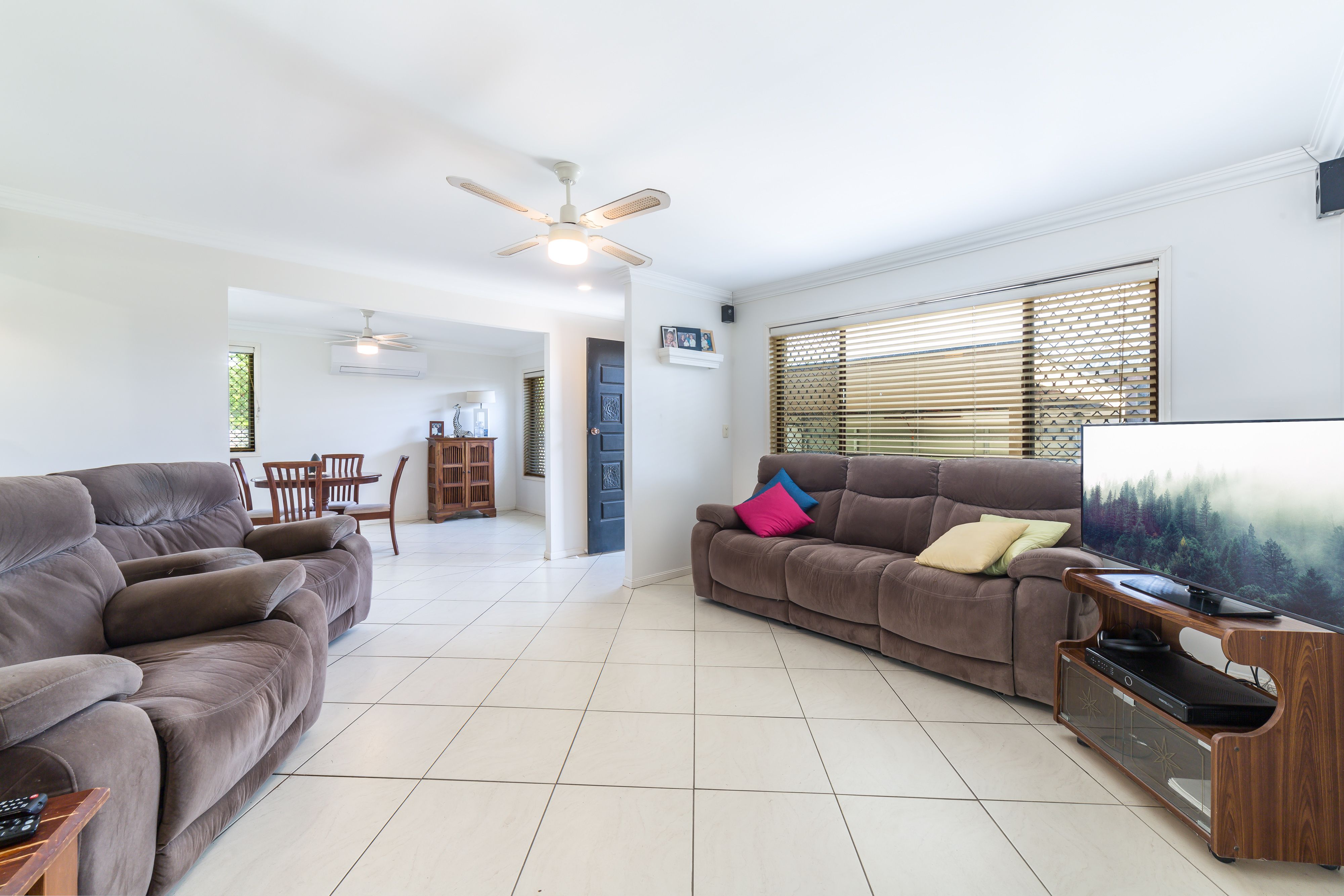 17 Luxor Street, Southport, QLD 4215