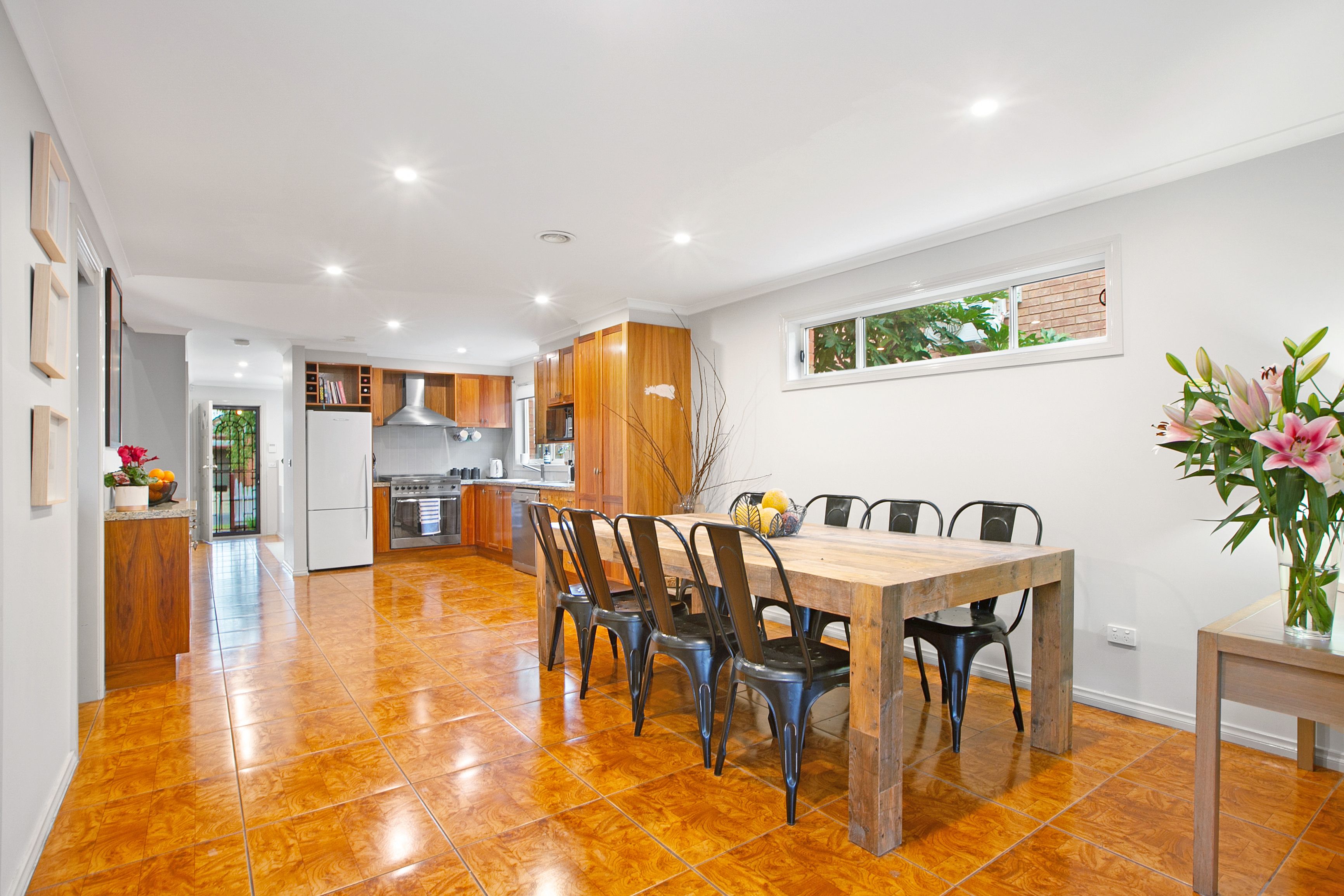 12 Leichardt Crescent, Reservoir, VIC 3073