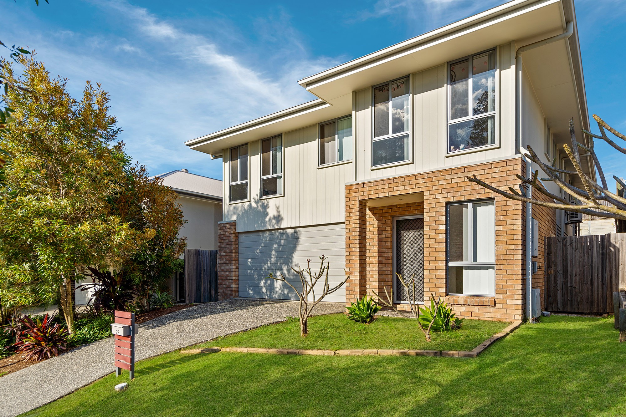 22 Oakmoss Drive, Springfield Lakes, QLD 4300