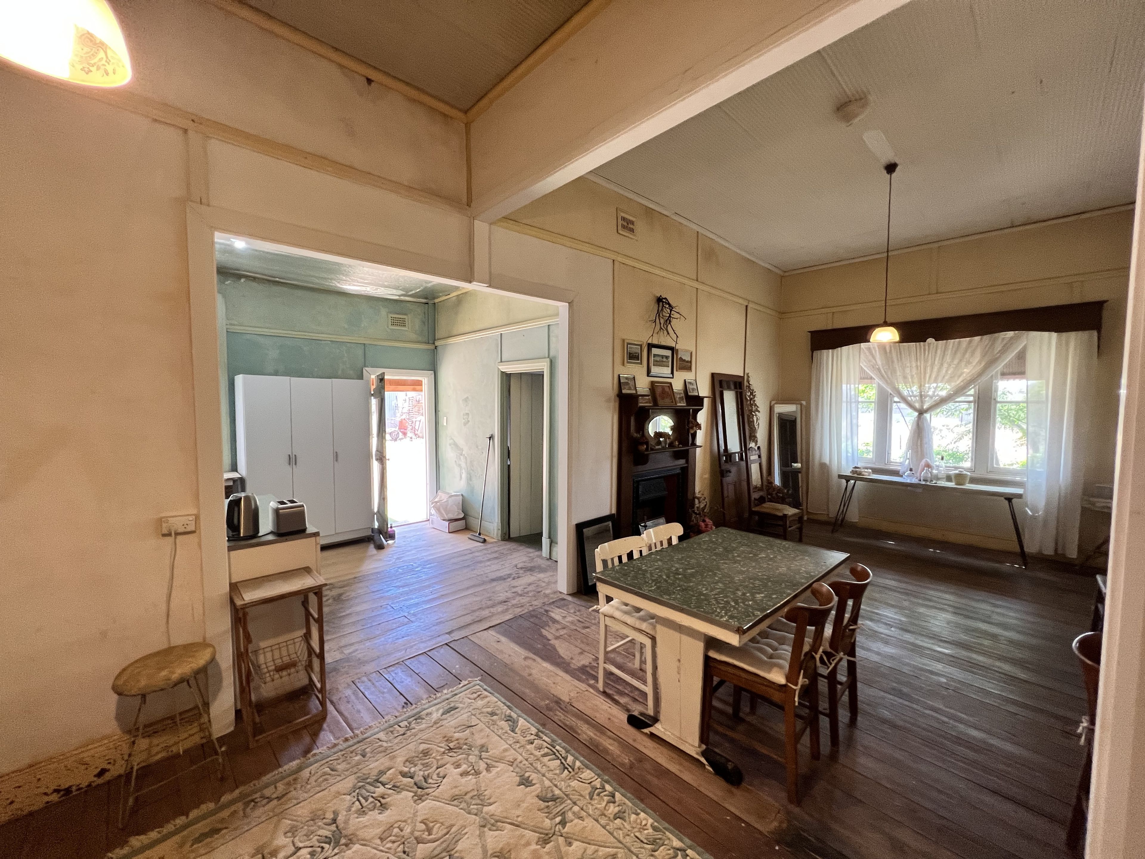 58 Wolfram Street — photo 7 of 11