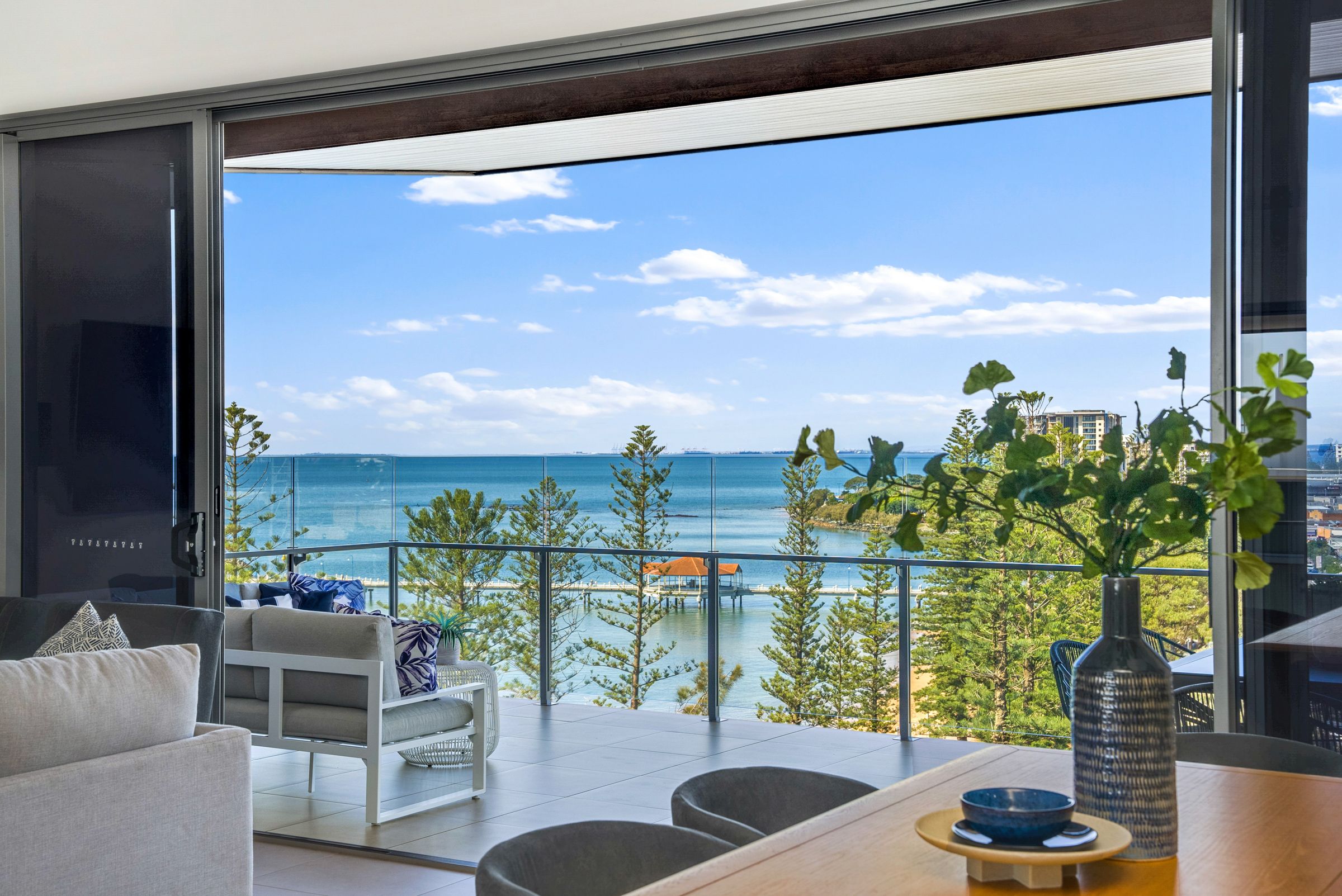 2 Prince Edward Parade, Redcliffe QLD 4020