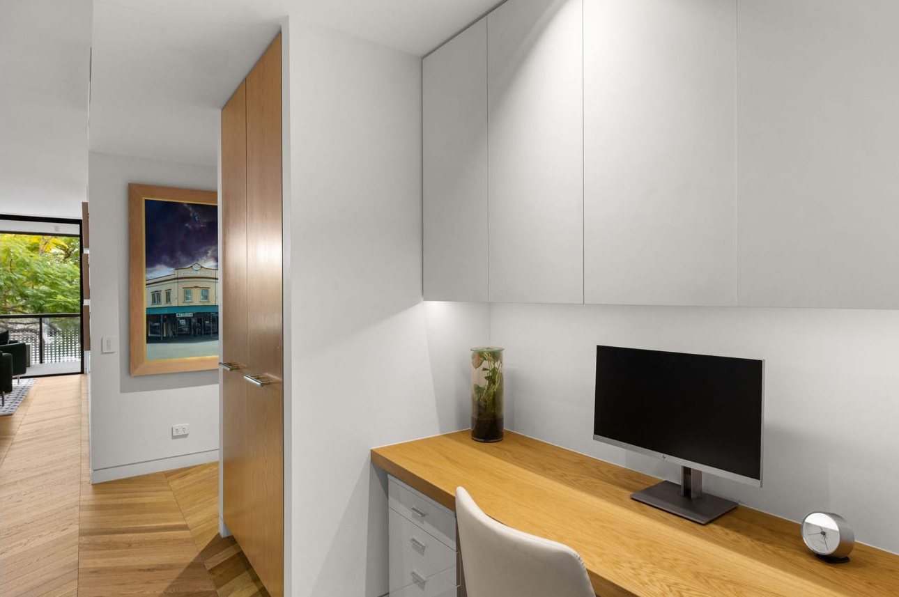 302/55 Barker Street — photo 12 of 19