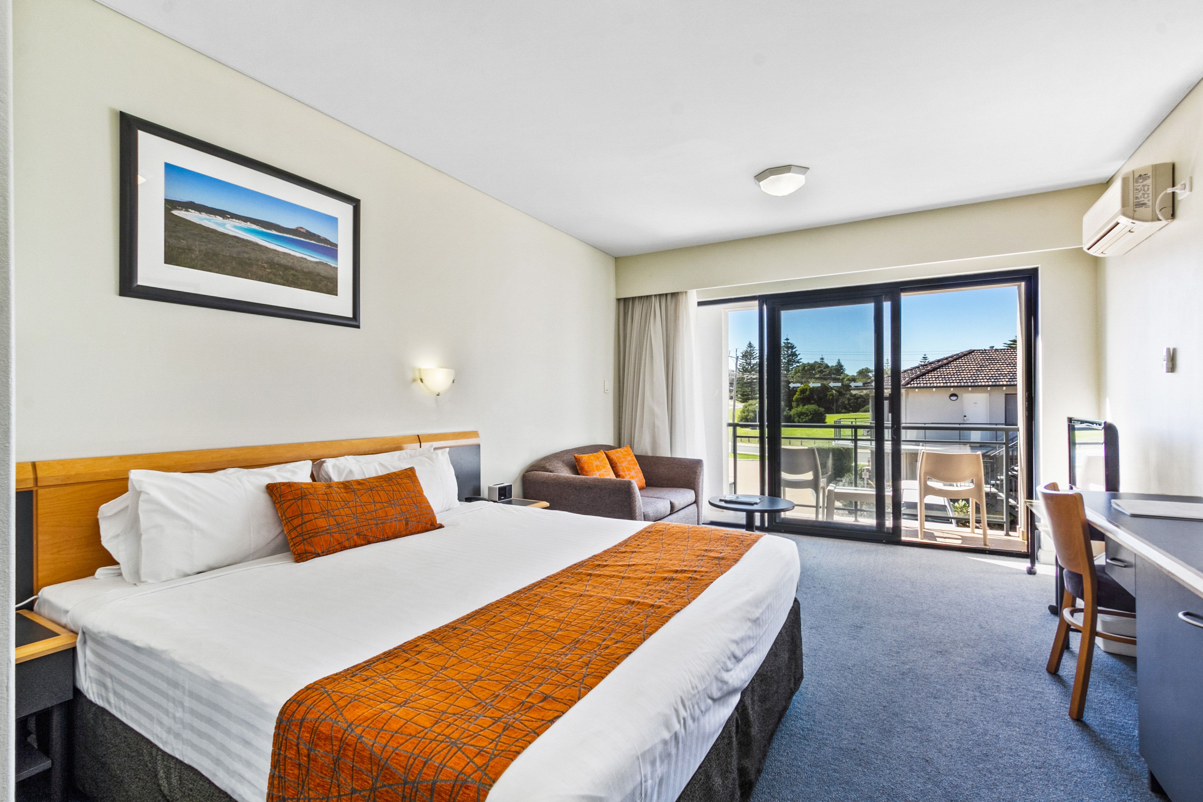 75/1 Padbury Circle, Sorrento, WA 6020
