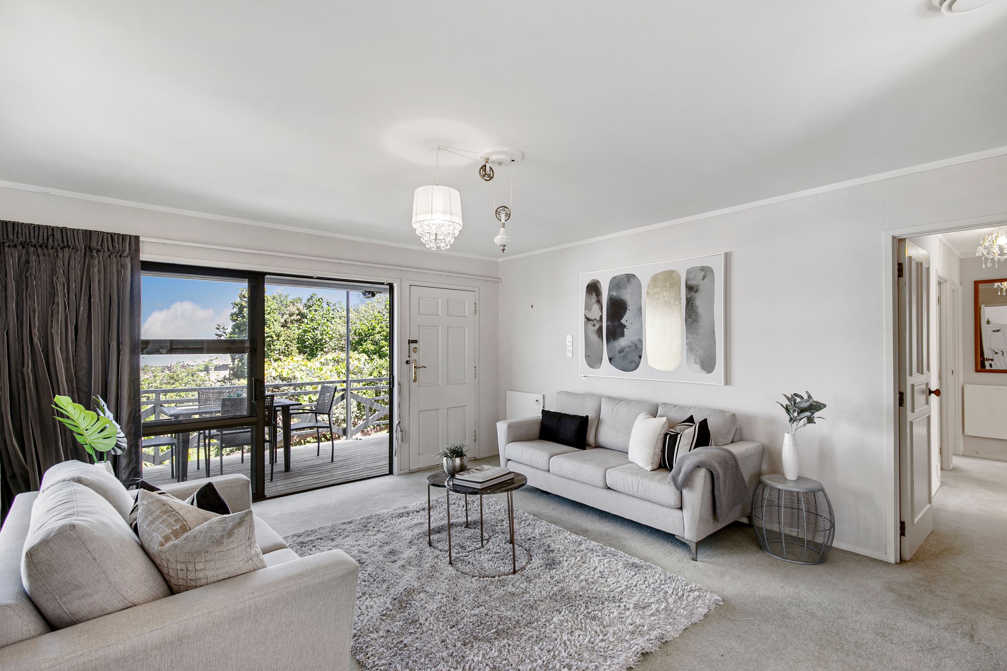 2/9 Valhalla Drive, Beach Haven, North Shore City