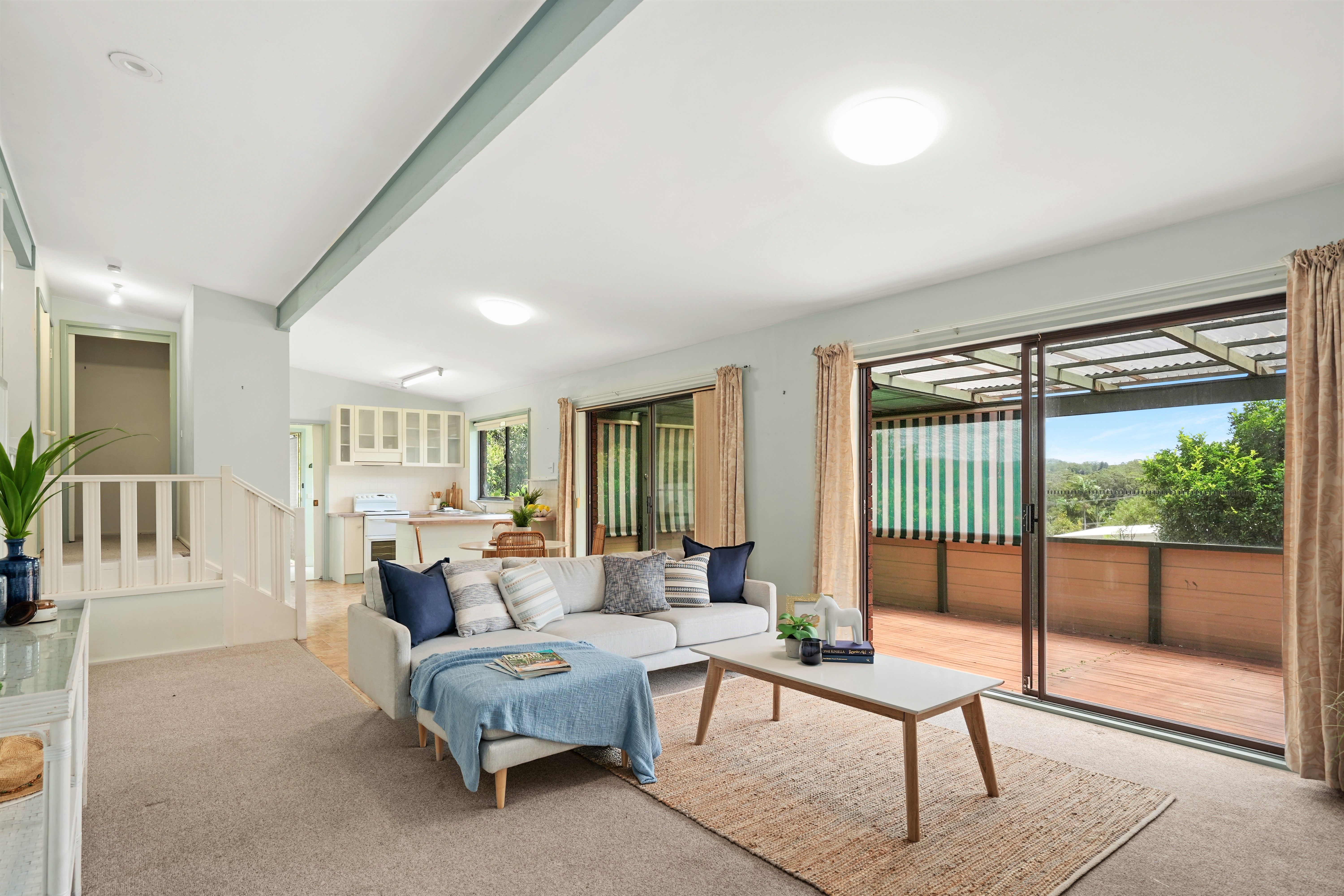 77 Beaumont Avenue, Wyoming, NSW 2250