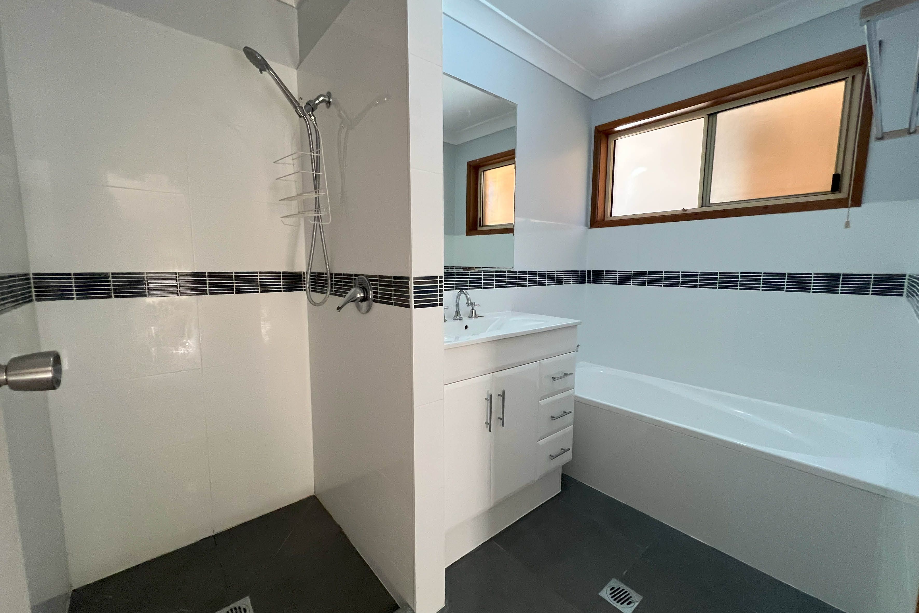 1/28 Ash Tree Drive, Armidale, NSW 2350