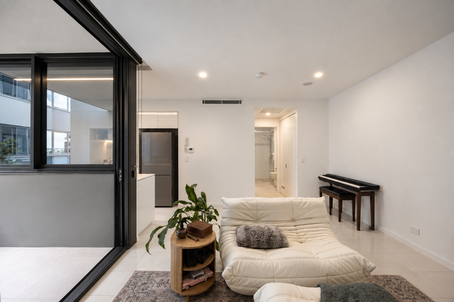 2068/36 Evelyn Street — photo 4 of 14