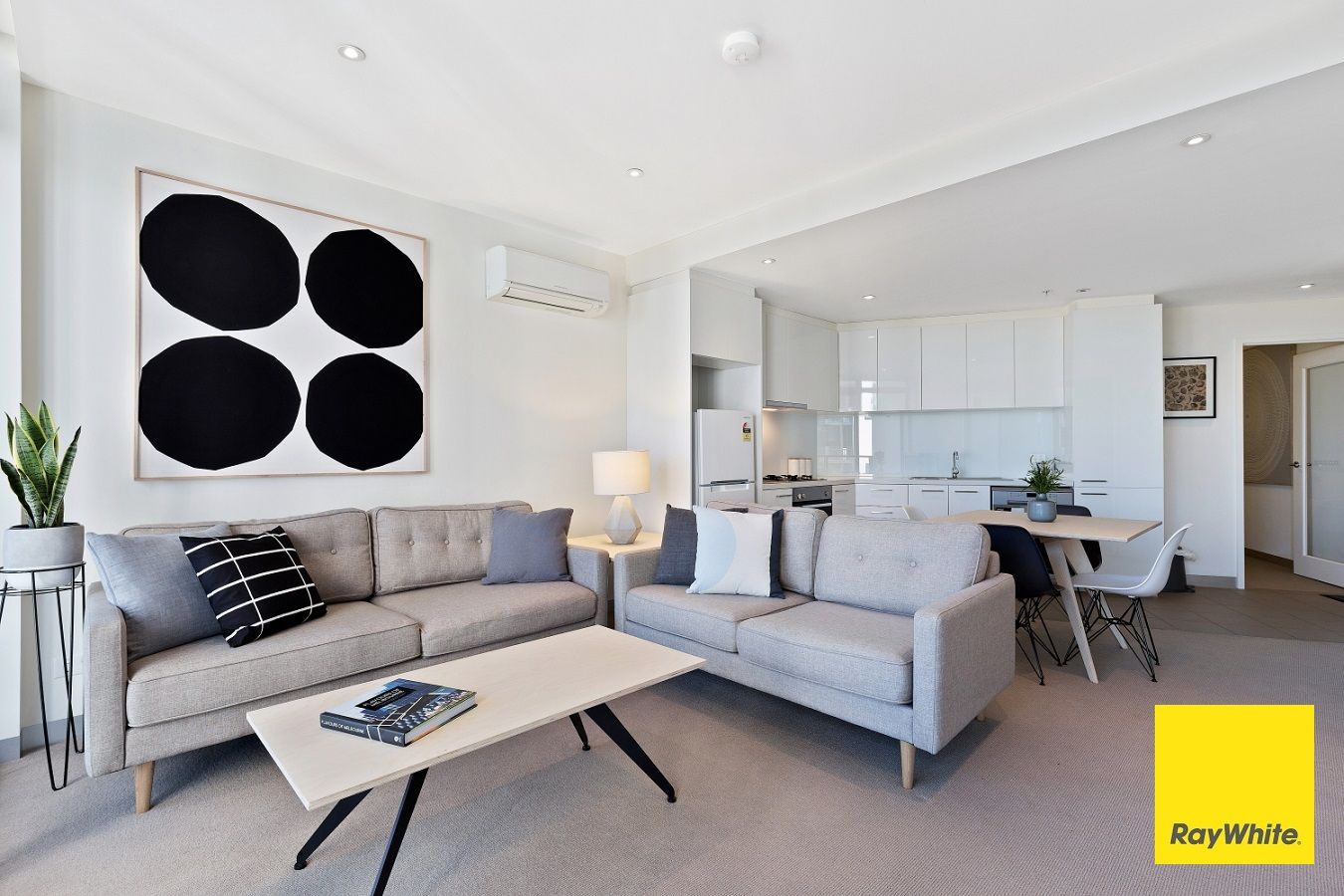 2704/283 City Road, Southbank, VIC 3006