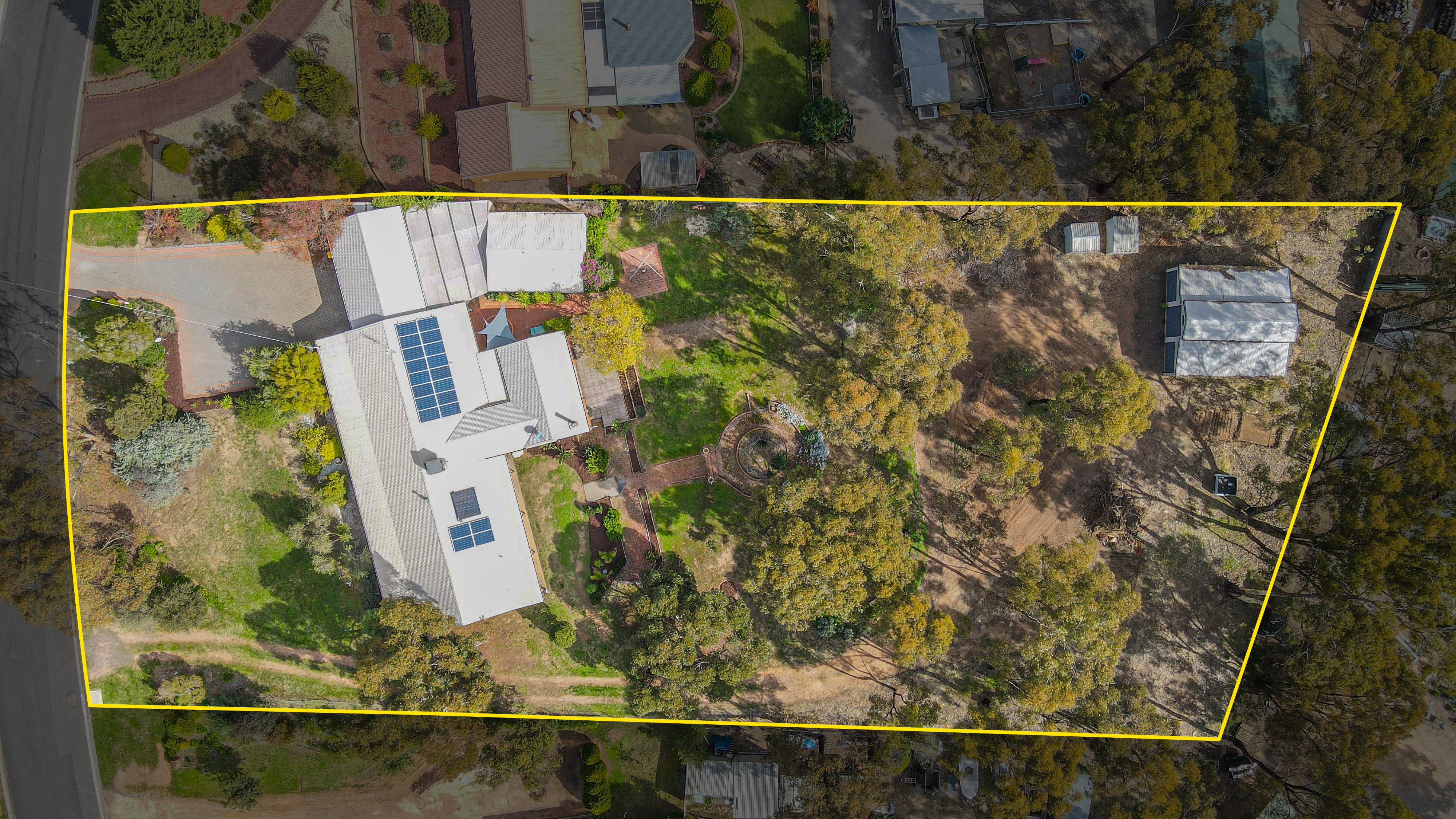 20 Glenelg Drive, Maiden Gully, VIC 3551