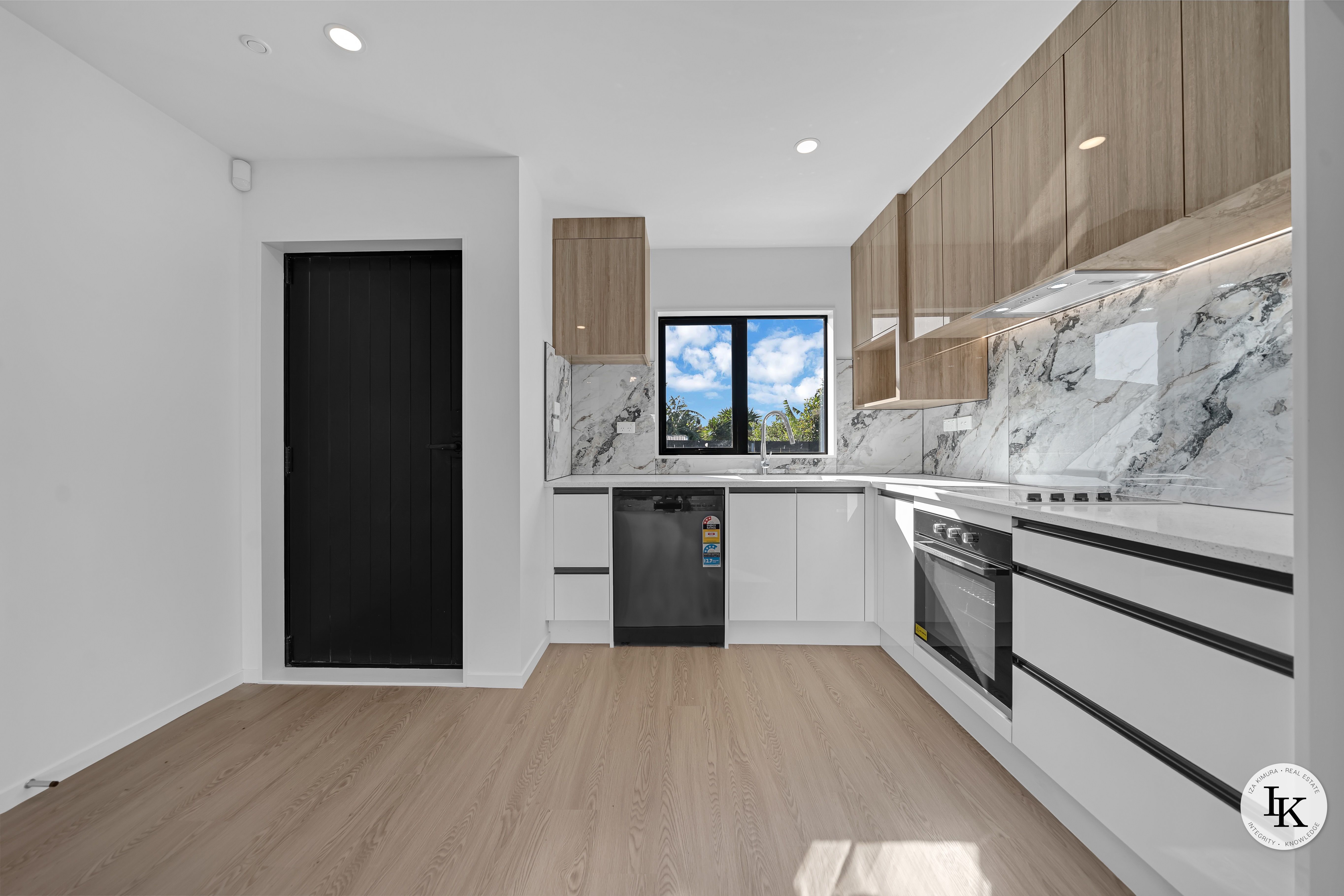 8C Benton Place, Manurewa, Manukau City