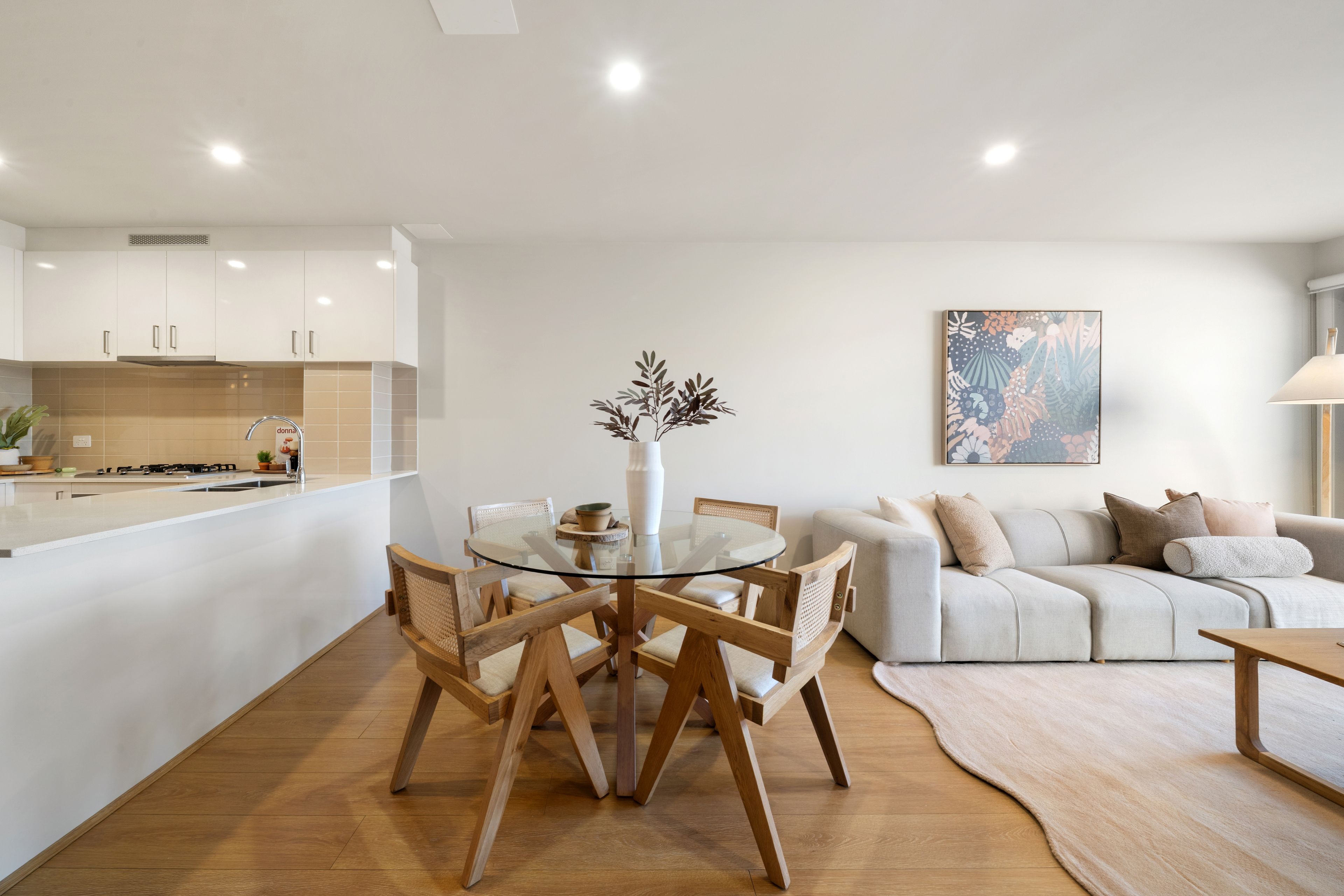 27/90 John Gorton Drive — photo 5 of 30