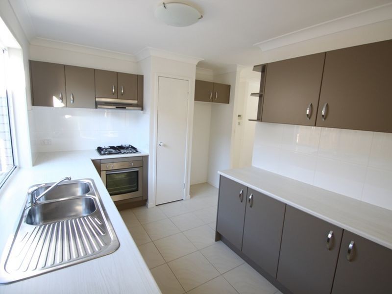 13 Trump Circuit, North Lakes, QLD 4509