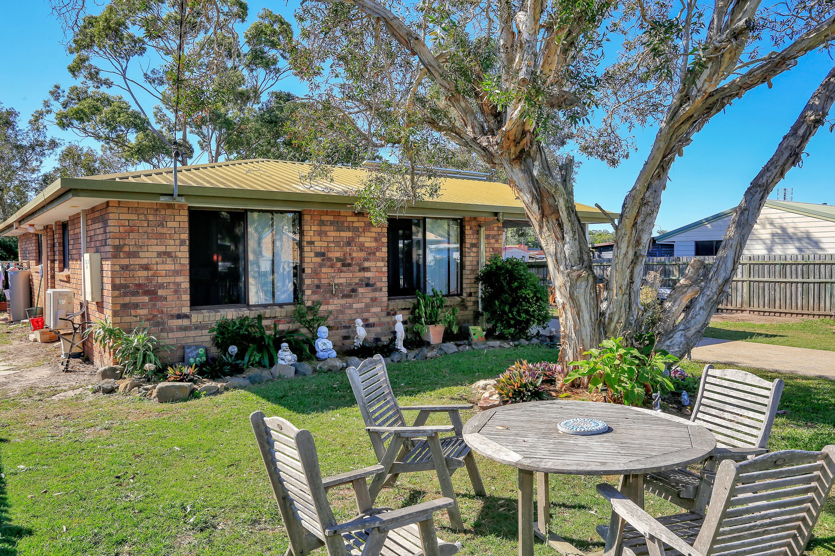 103 Hammond Street, Urangan, QLD 4655