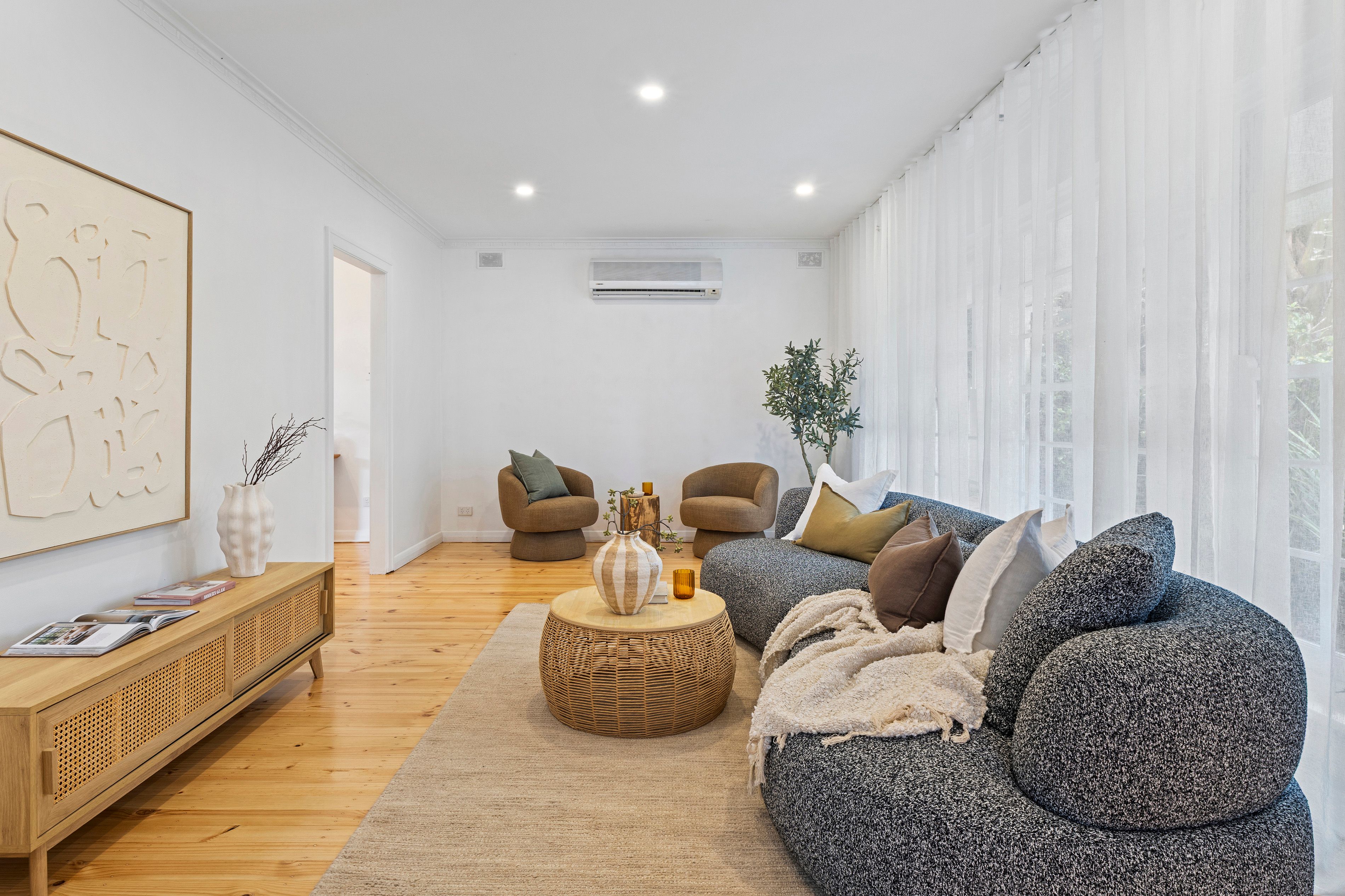 1/7 Wilton Street — photo 3 of 14