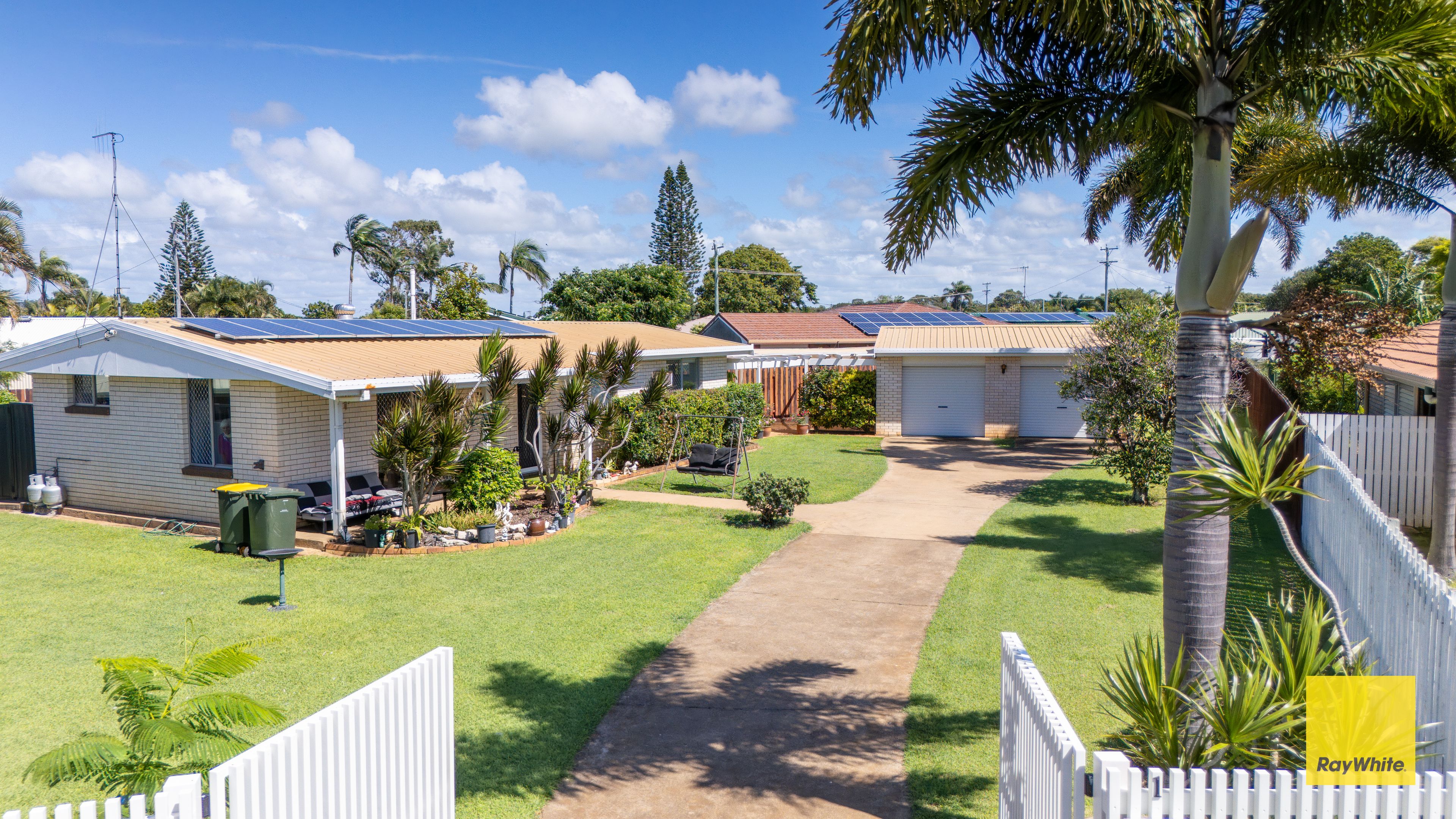 1 Leddy Crescent, Bargara QLD 4670