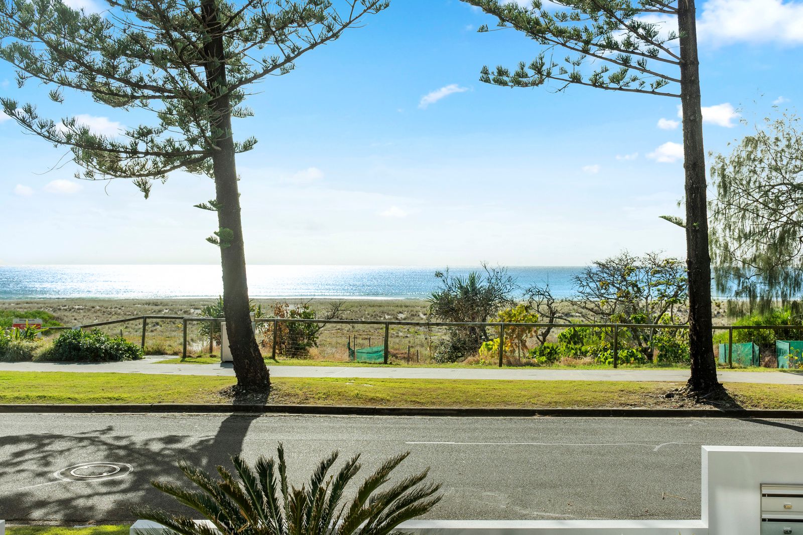 Bilinga, QLD 4225