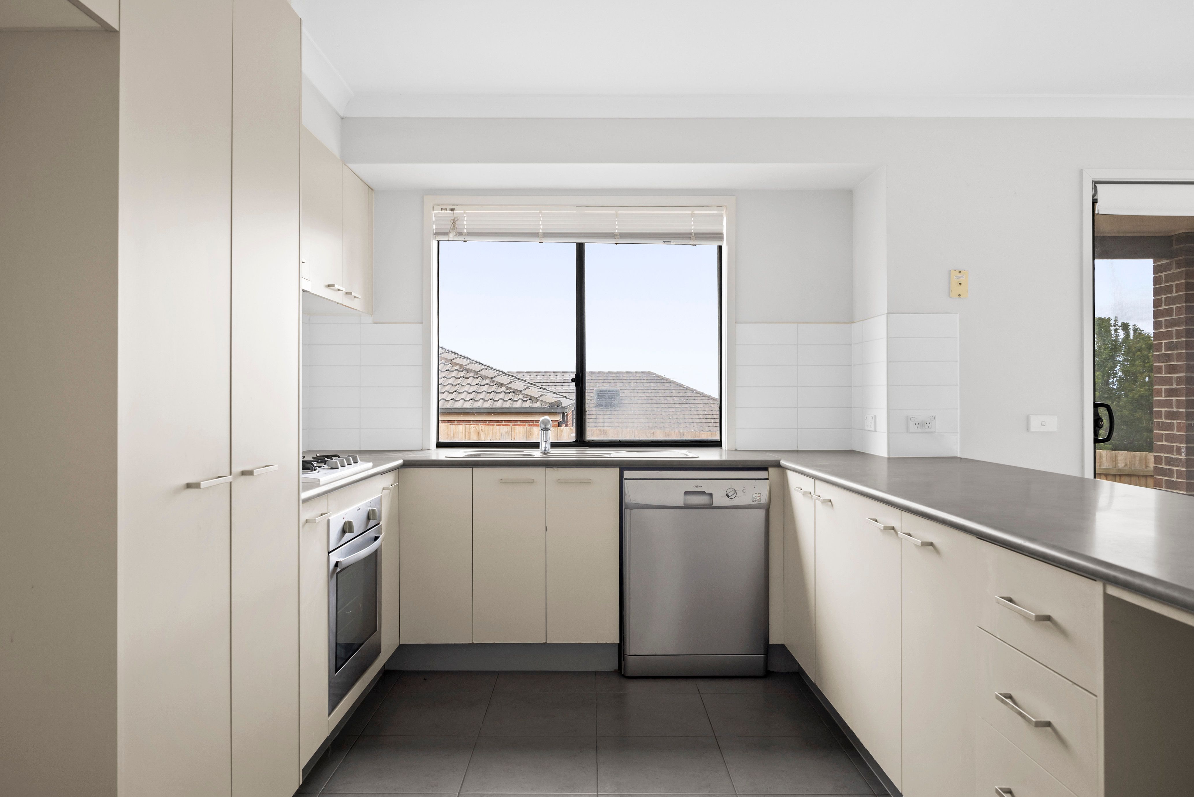 4 Raine Court, Sunbury, VIC 3429