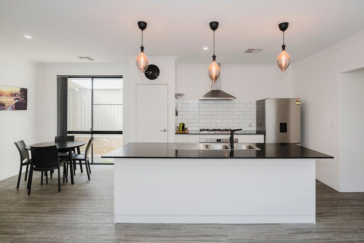 14 Coram Street, Alkimos, WA 6038