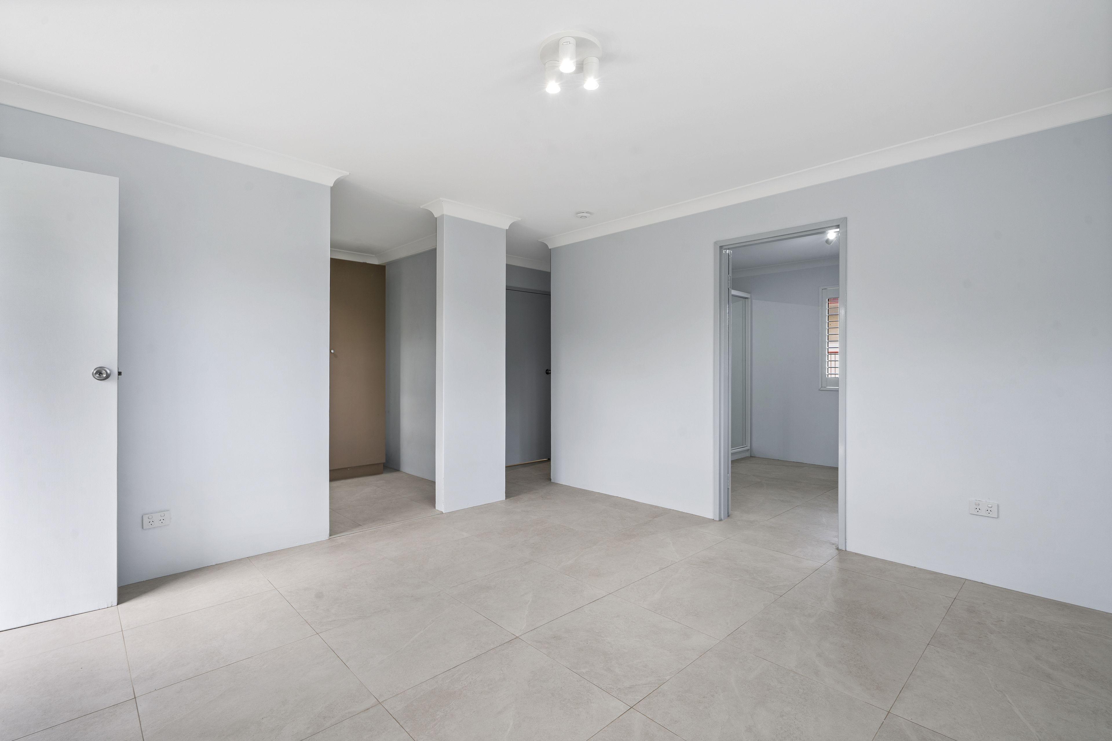 7/32 Grasspan Street — photo 4 of 18