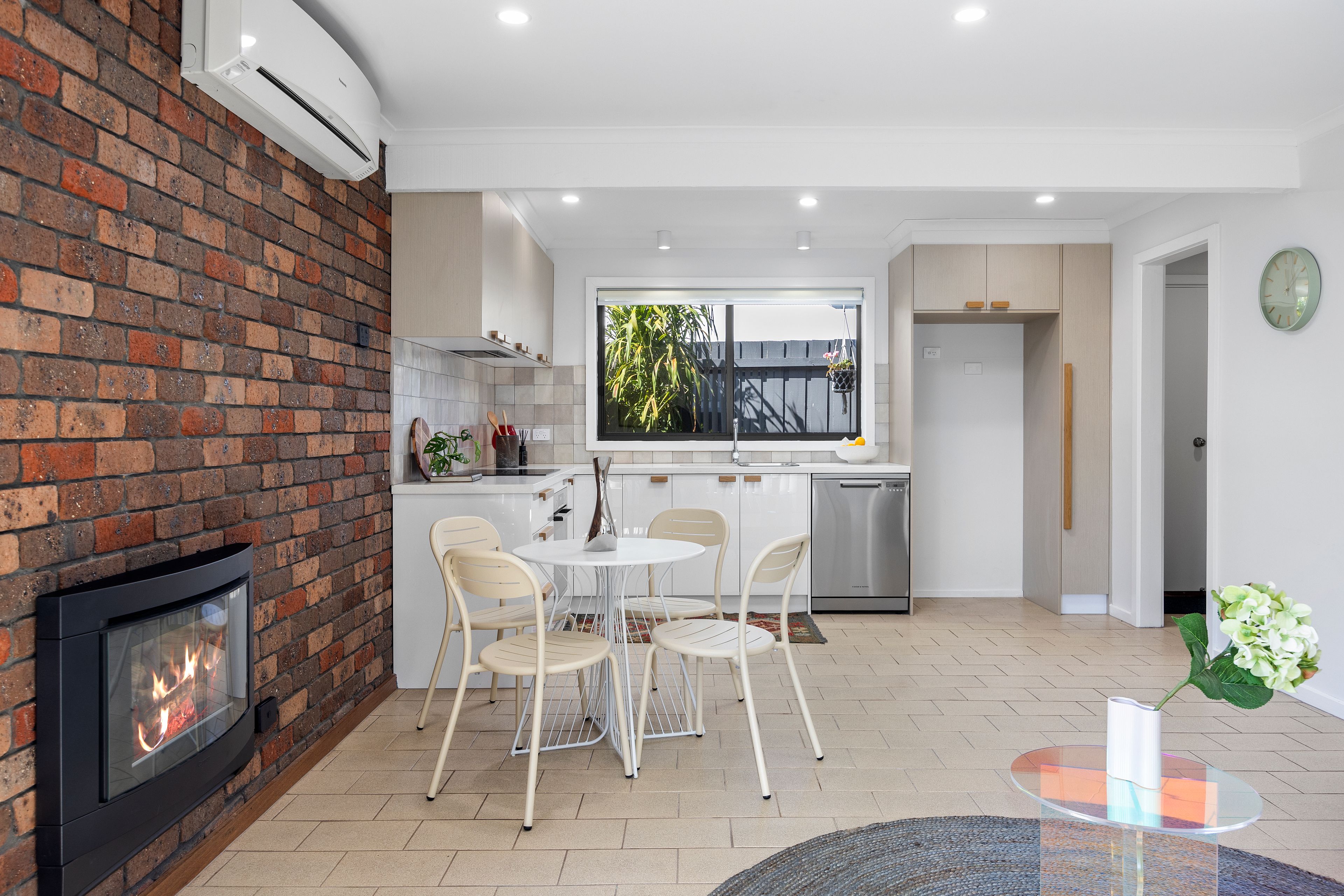 8 Hilary Avenue — photo 13 of 24