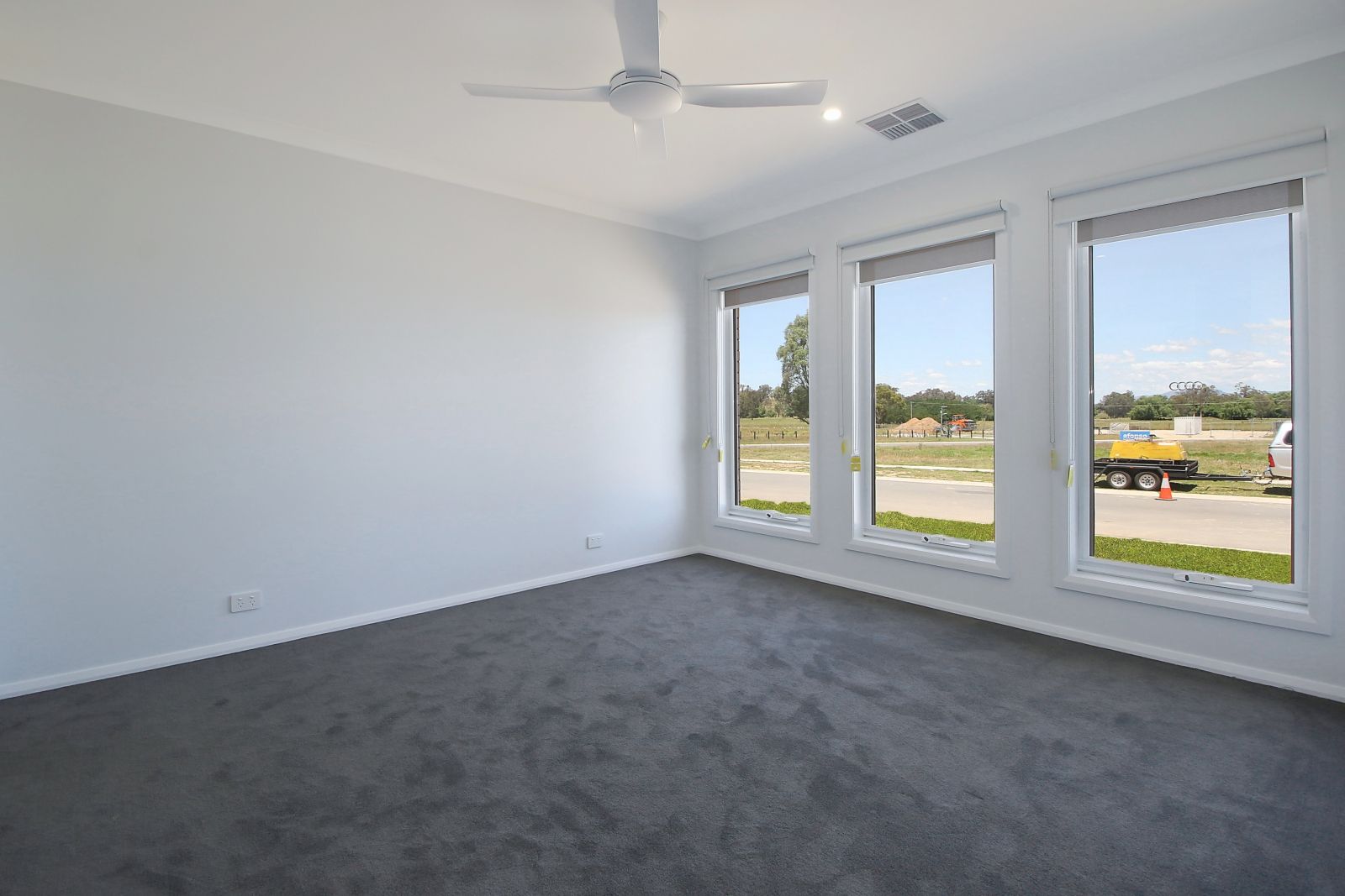 89 Hillford Circuit — photo 4 of 8