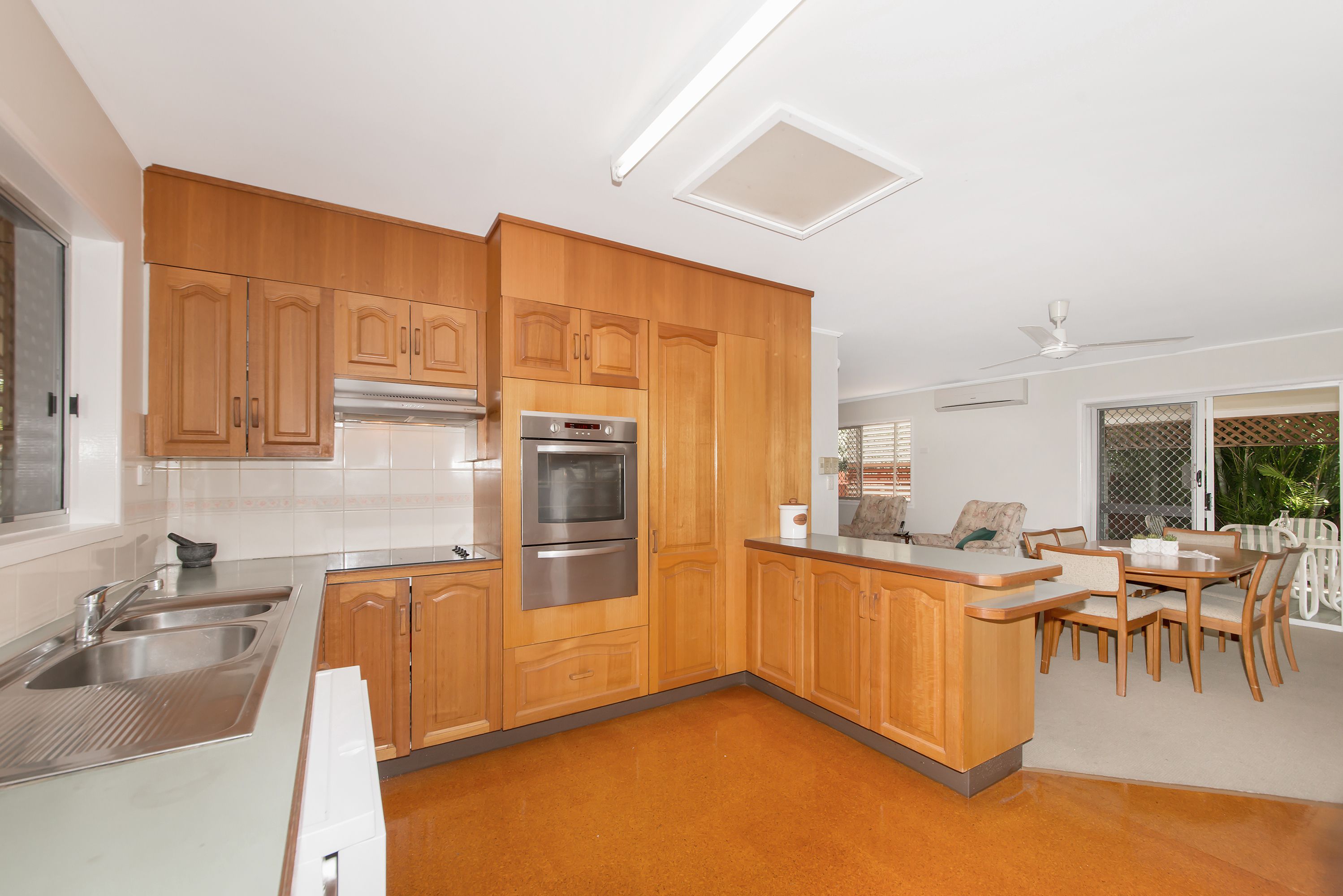 77 Lindeman Avenue, Heatley, QLD 4814