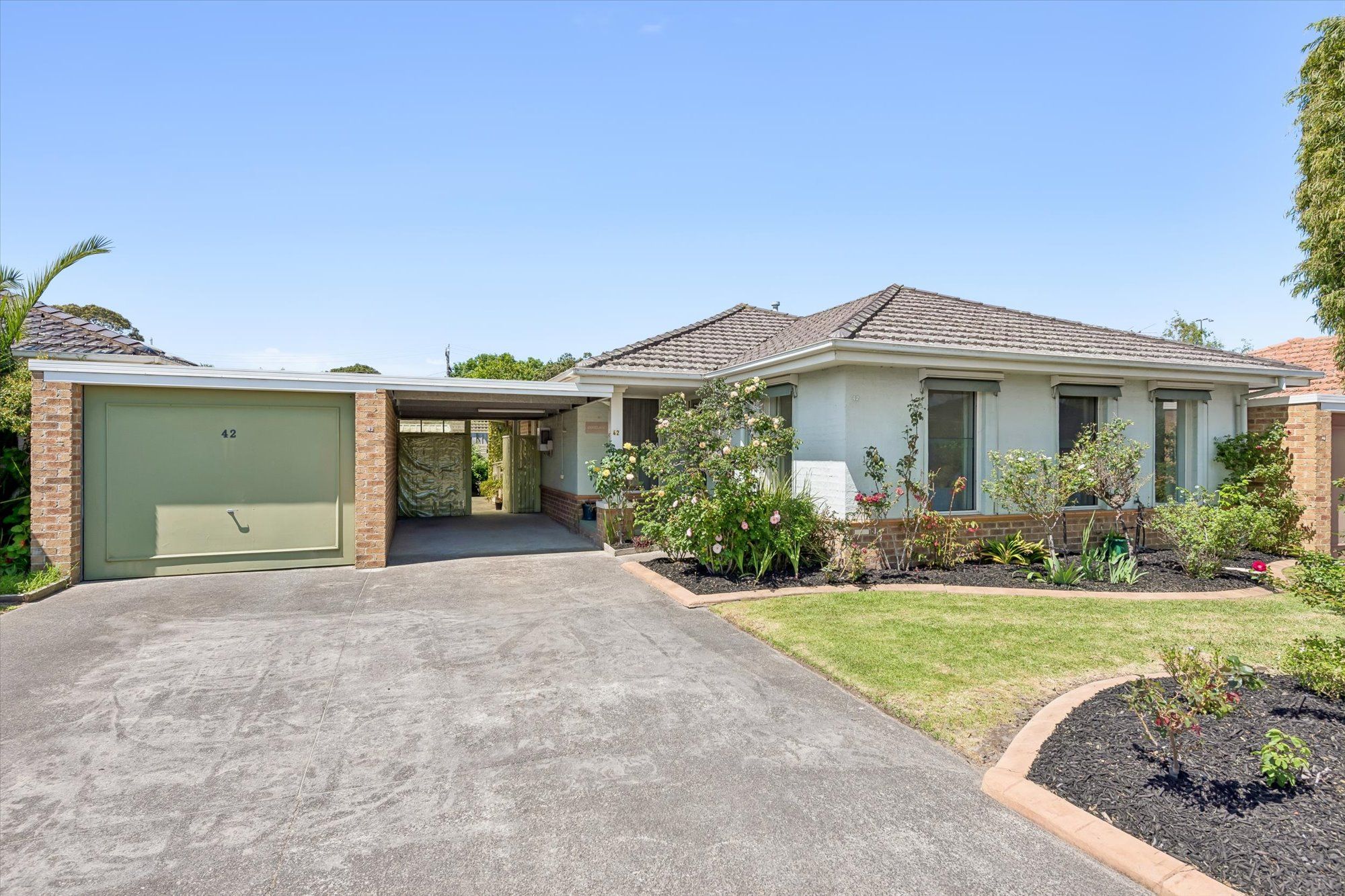 42 Albert Place — photo from Ray White The Bayside Group