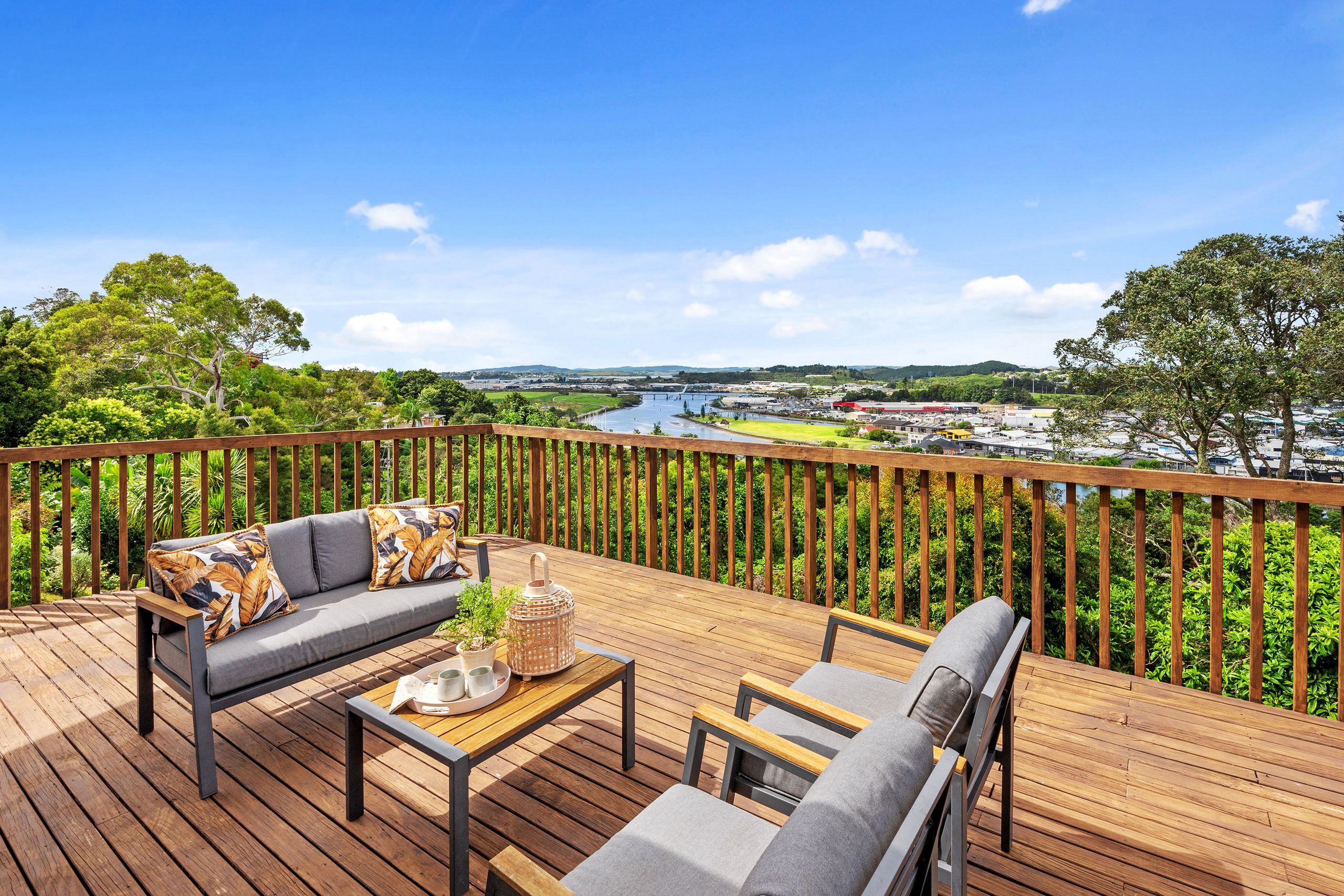50 Punga Grove Avenue, Riverside, Whangarei District 0112 - Sold House ...