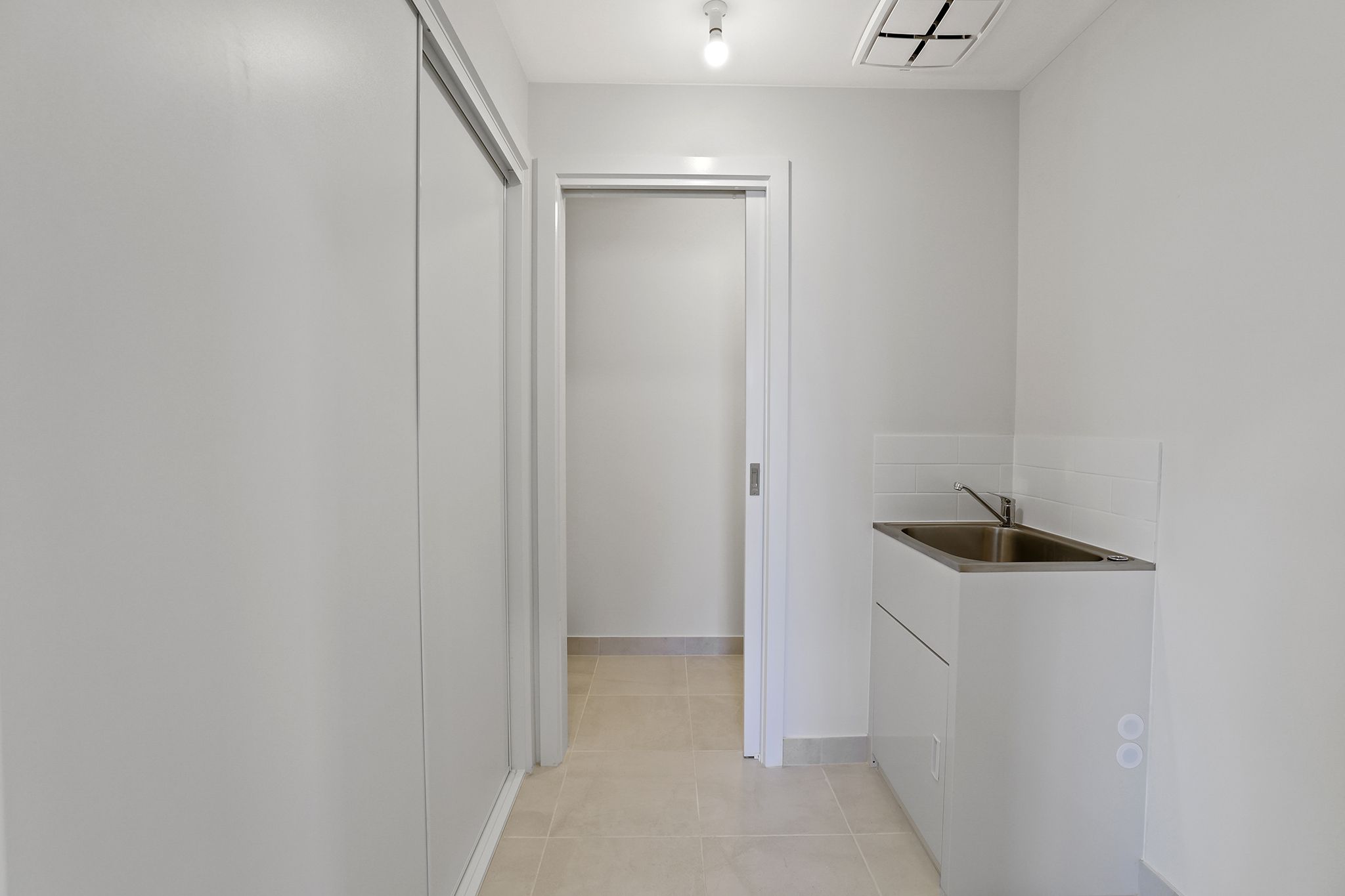 4/23 Flinders Road — photo 11 of 16