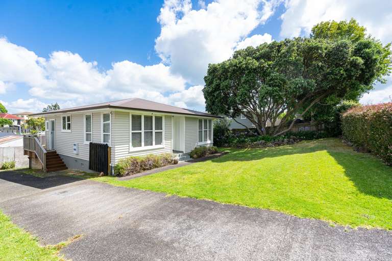 9 Epping Street, Glen Innes, Auckland City Real Estate Ray White